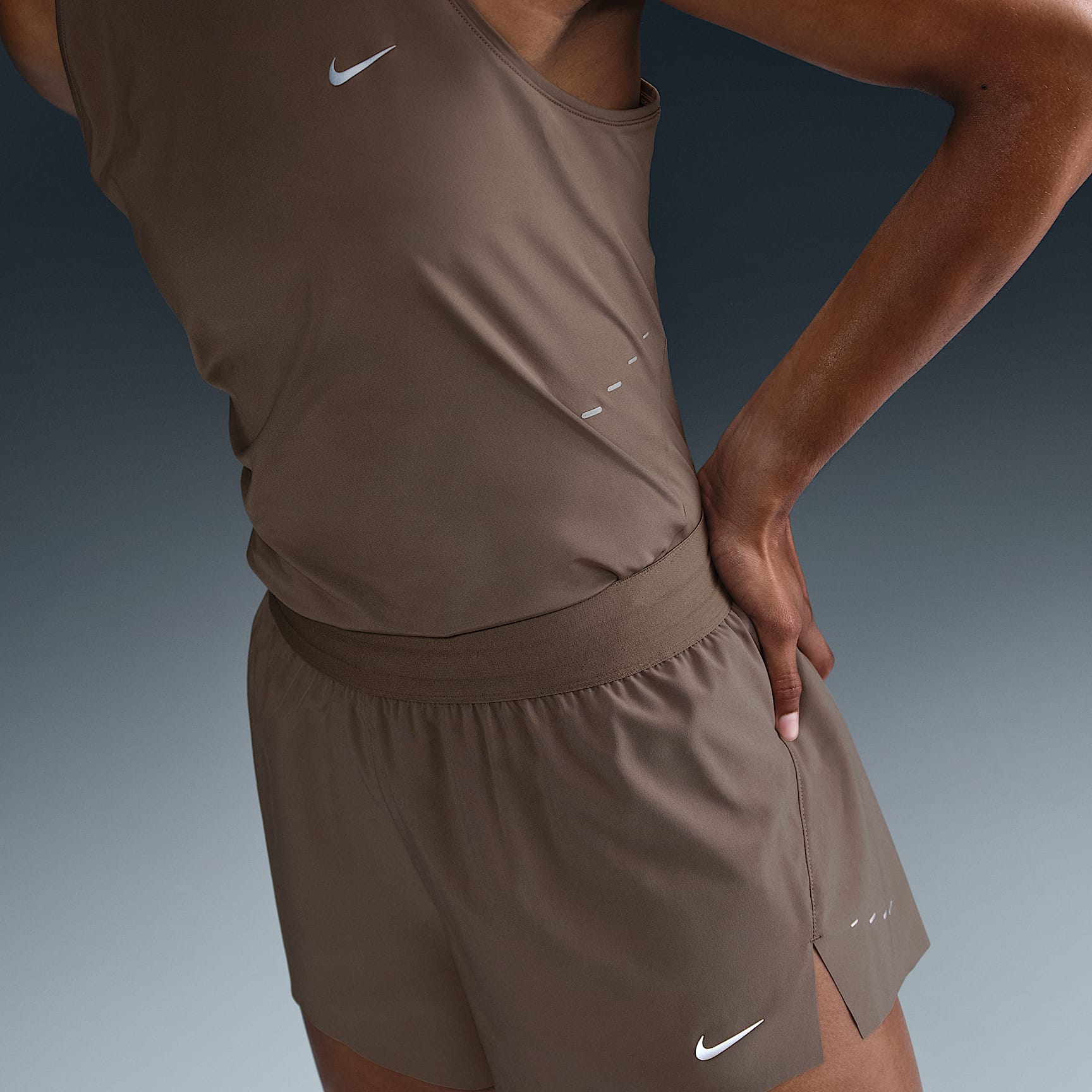 Nike Swift Women's Dri-FIT Mid-Rise 2.5" Brief-Lined Running Shorts