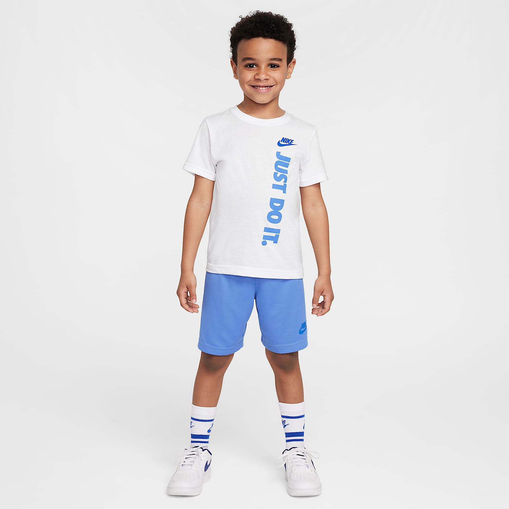 Nike Little Kids' Graphic T-Shirt and Shorts Set