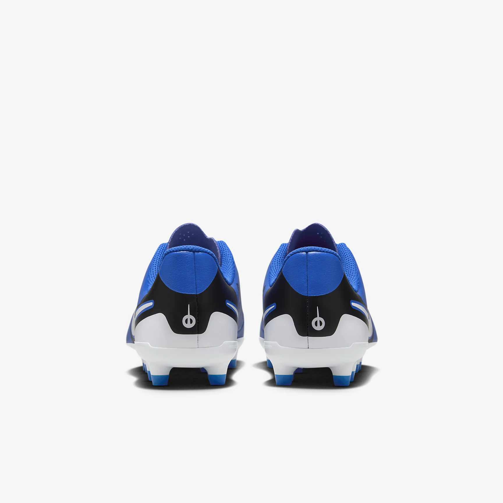 Nike Jr. Tiempo Legend 10 Club Little/Big Kids' Multi-Ground Low-Top Soccer Cleats