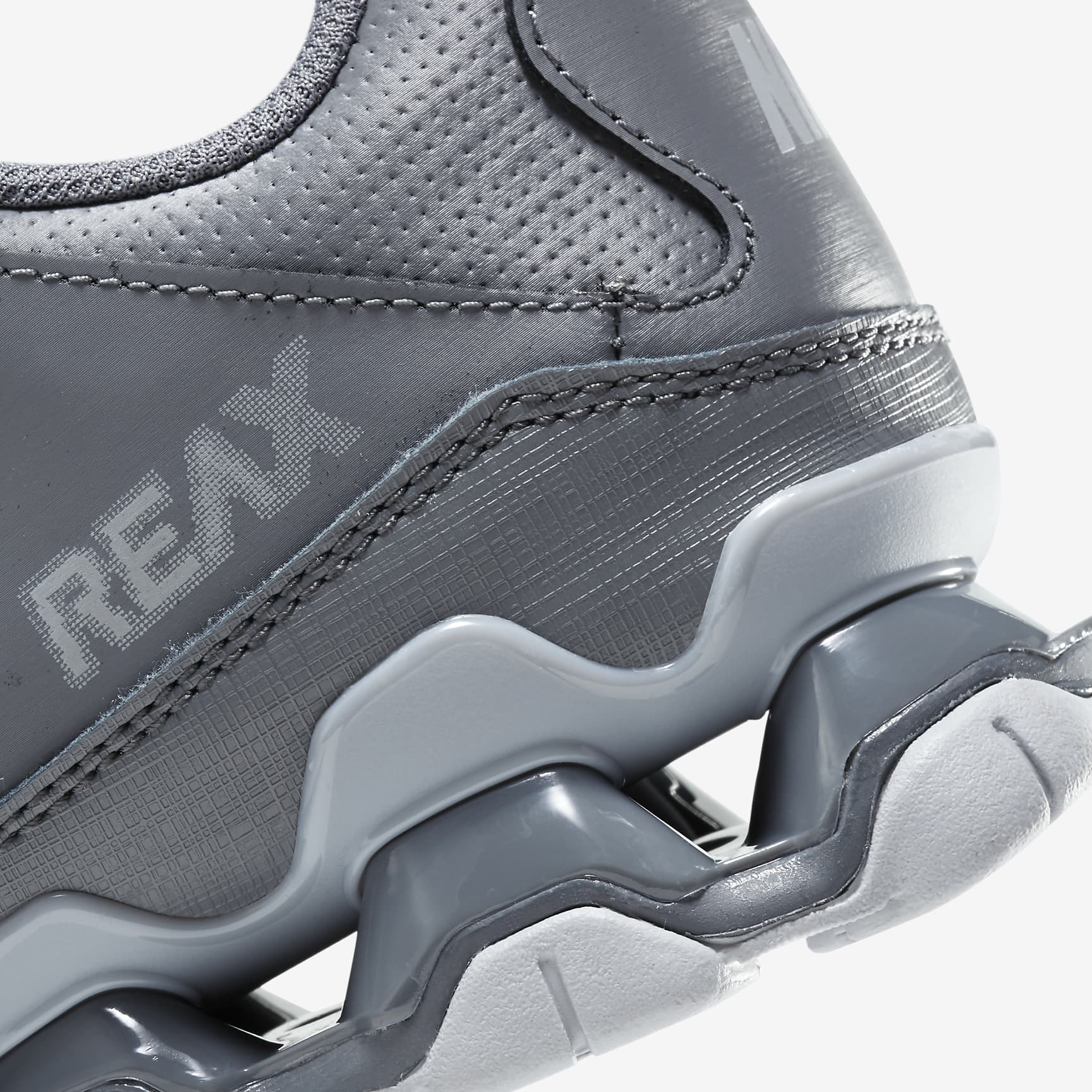 Nike Reax 8 TR Men's Workout Shoes