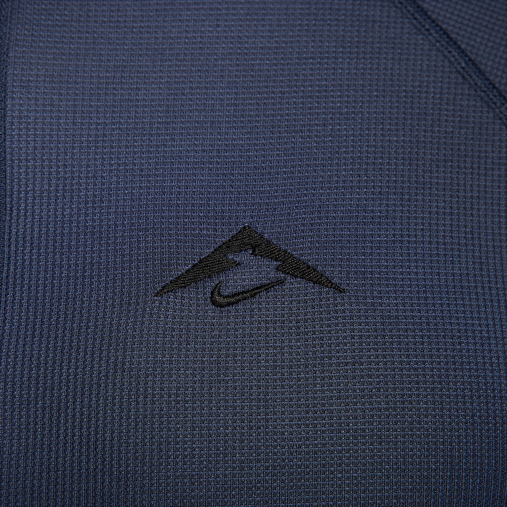 Nike Trail Men's Dri-FIT 1/2-Zip Mid Layer Top