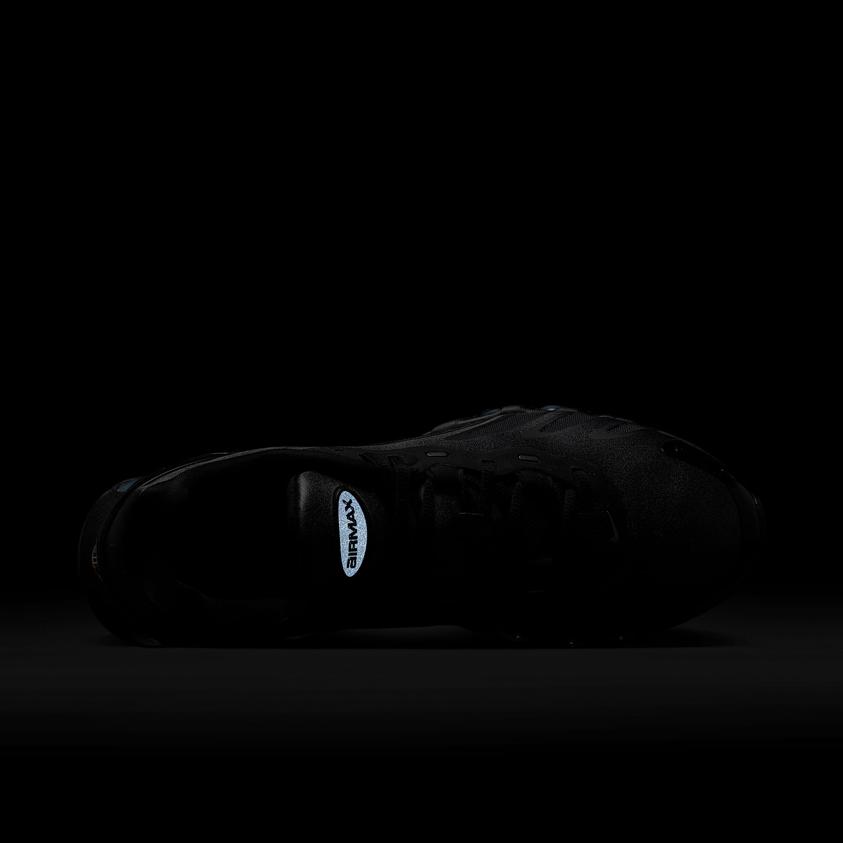 Nike Air Max Dn8 Women's Shoes