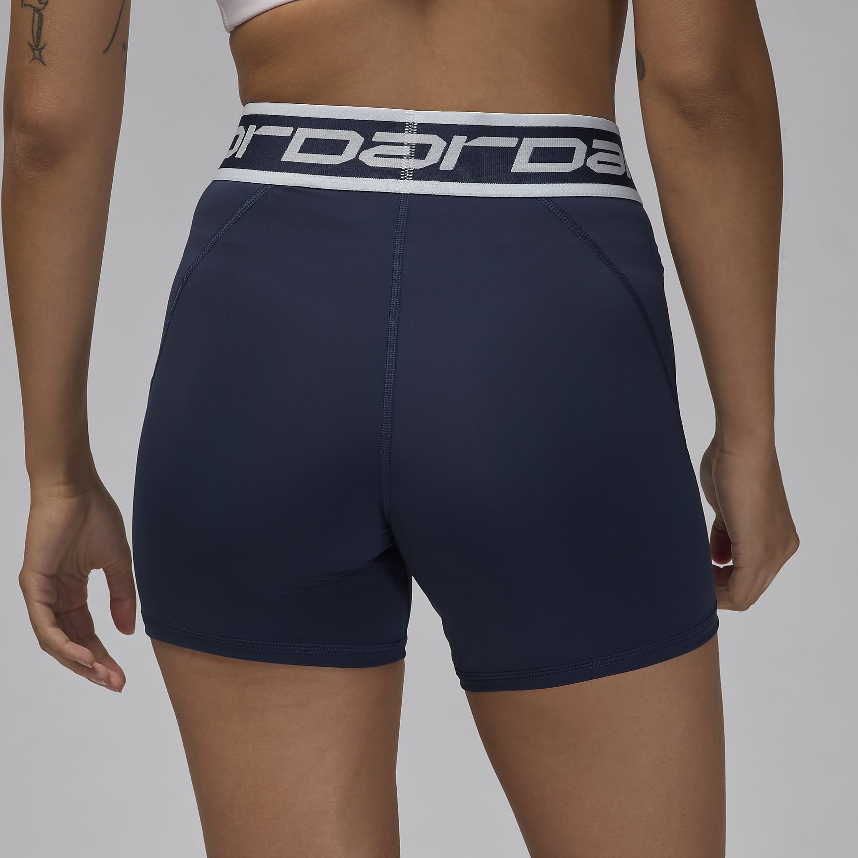 Jordan Sport Women's 5" Shorts