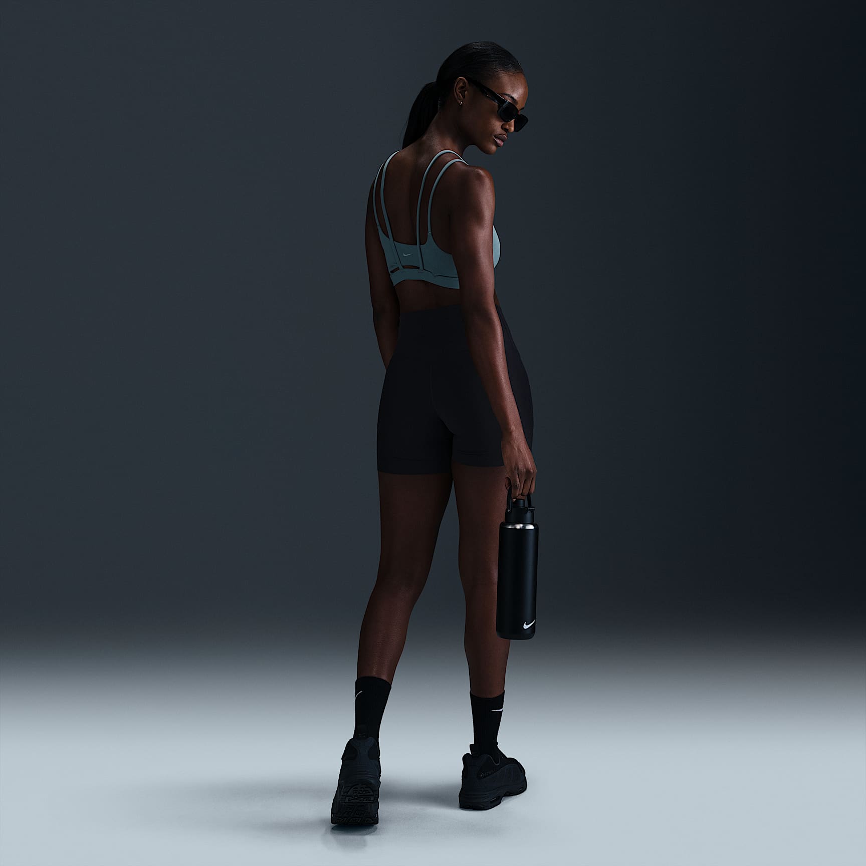 Nike Zenvy Strappy Women's Light-Support Padded Sports Bra