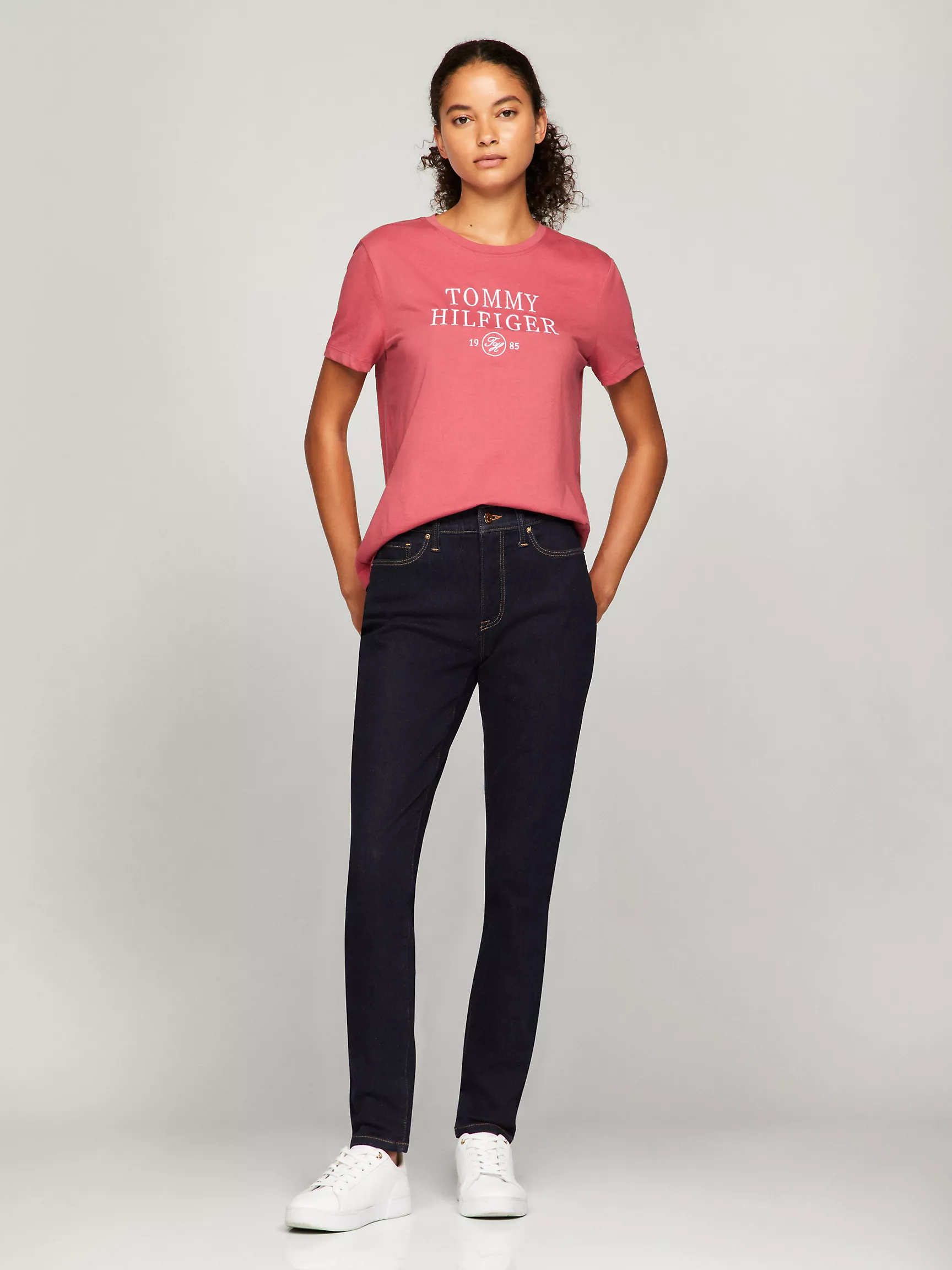 Женская футболка Tommy Hilfiger, Футболка с монограммным логотипом Hilfiger