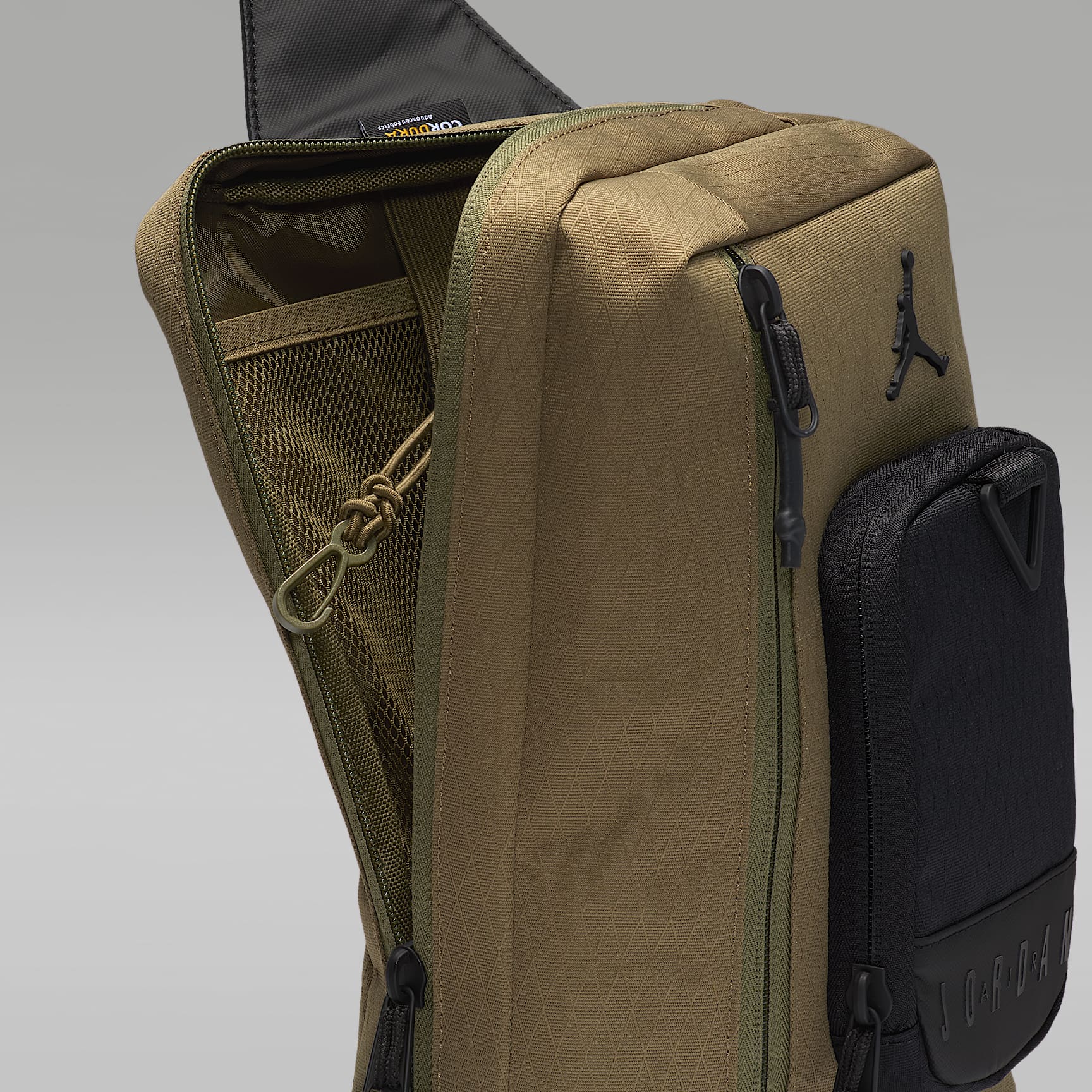 Jordan Collectors Crossbody Bag (3L)