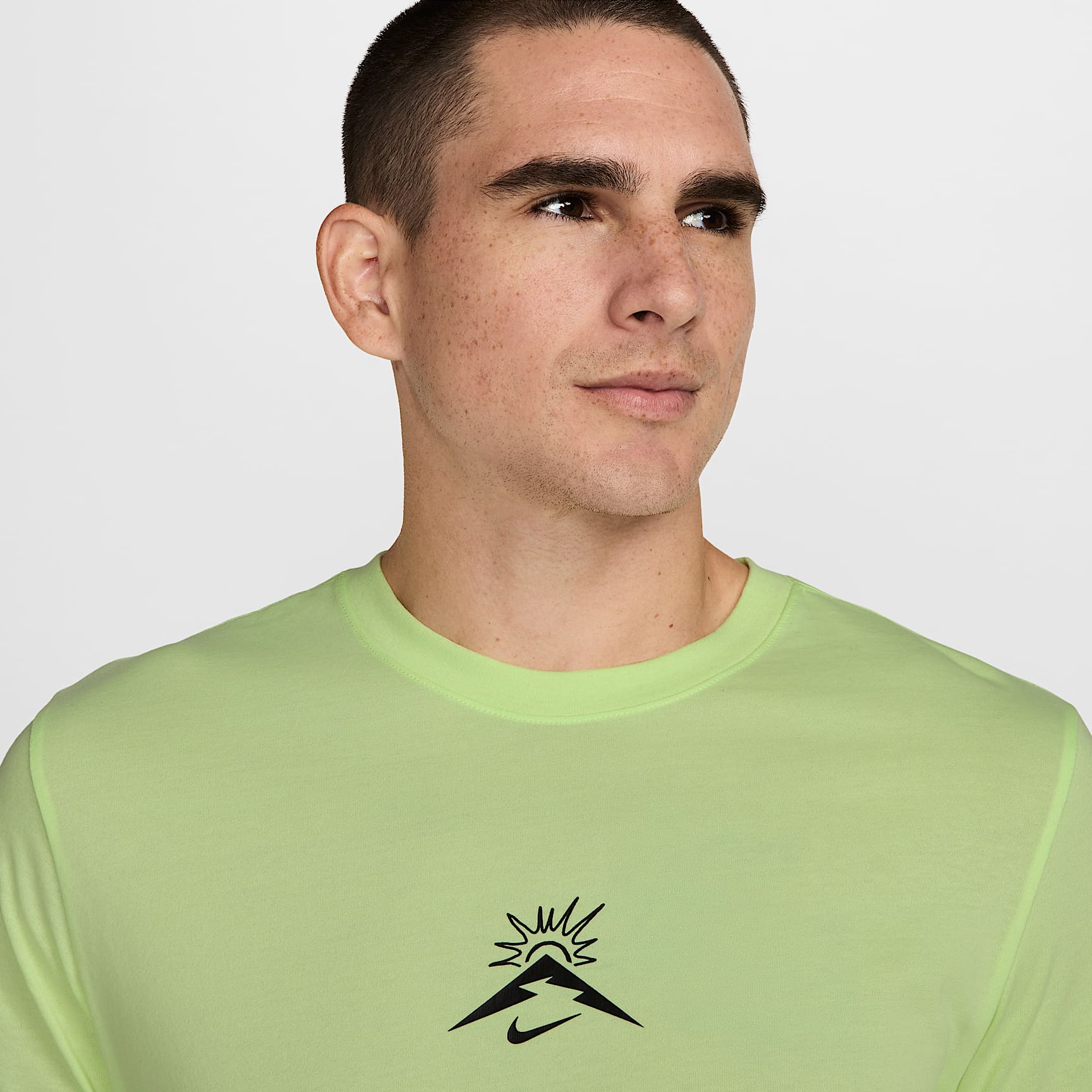 Nike Trail Men's Dri-FIT Long-Sleeve Running T-Shirt
