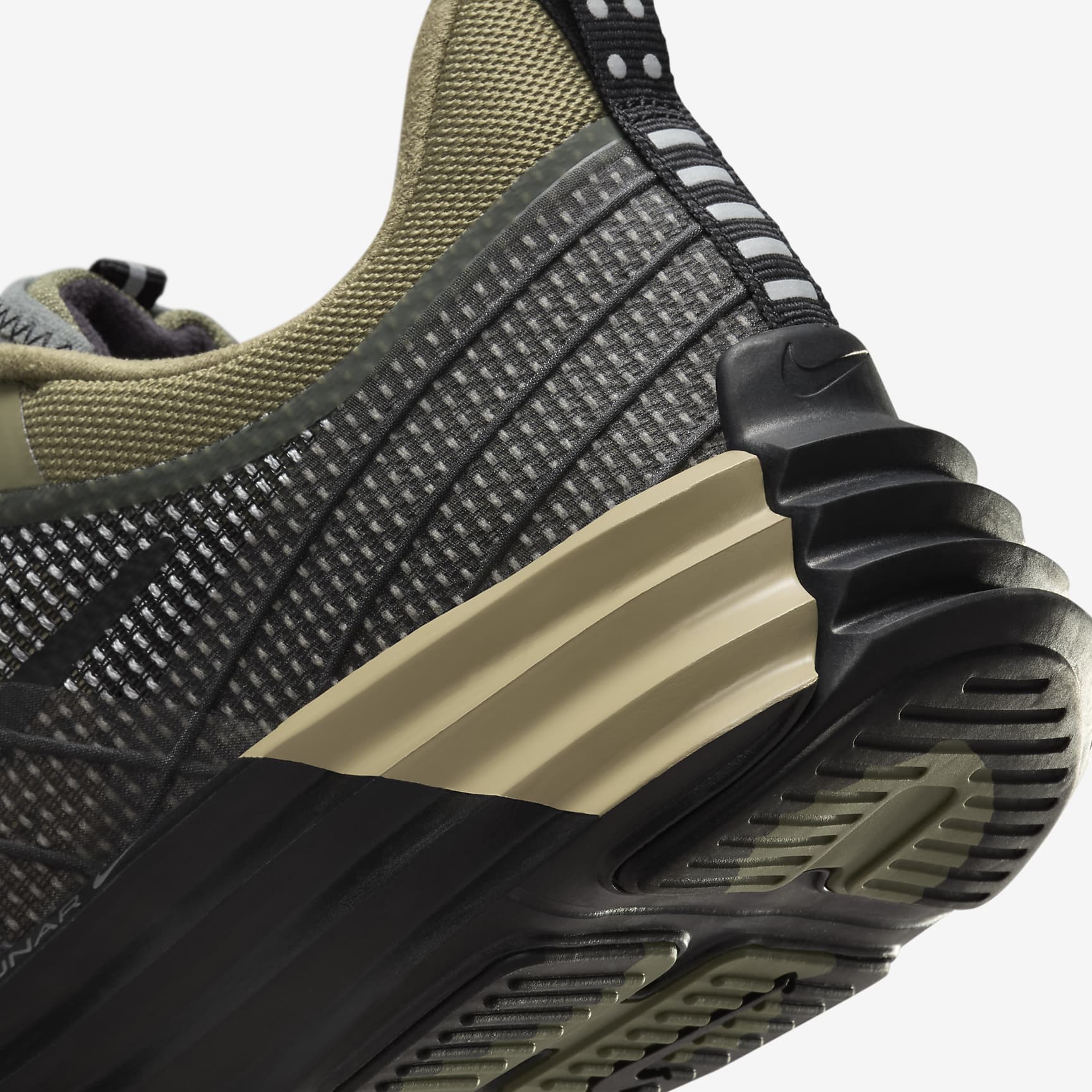 Nike Lunar Roam SE Men's Shoes