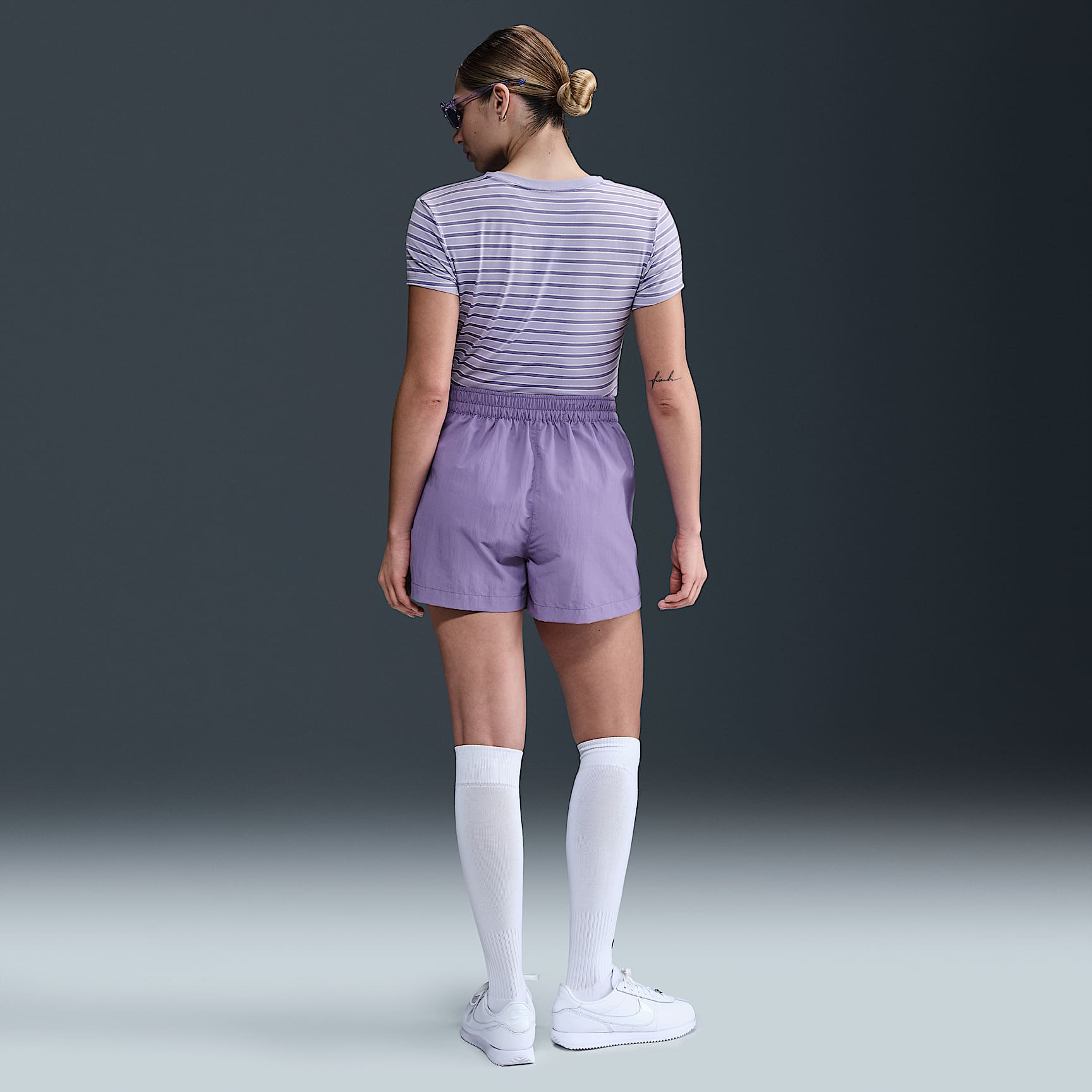 Nike Sportswear Chill Knit Women's Slim Striped T-Shirt