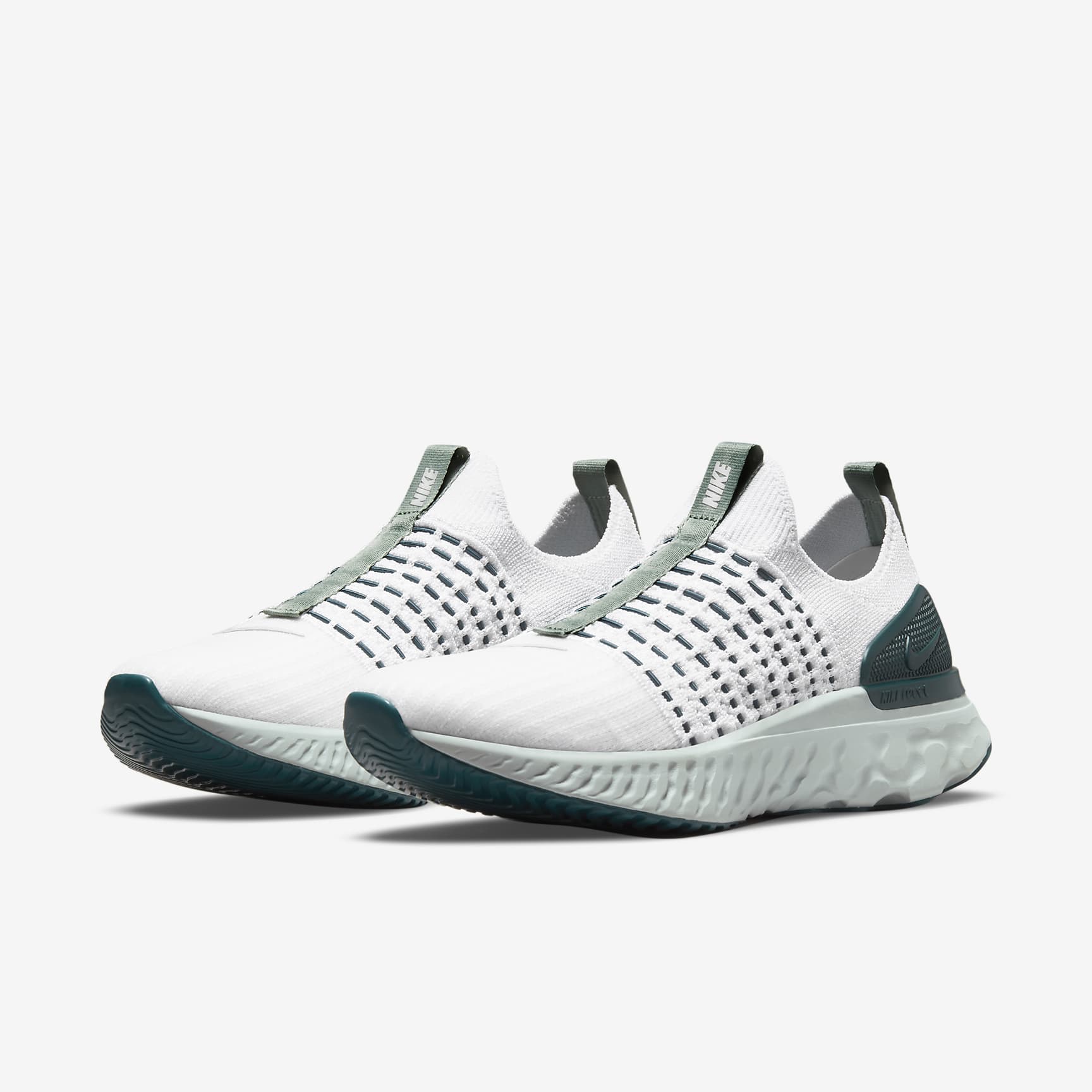 Nike React Phantom Run Flyknit 2 Women's Road Running Shoes