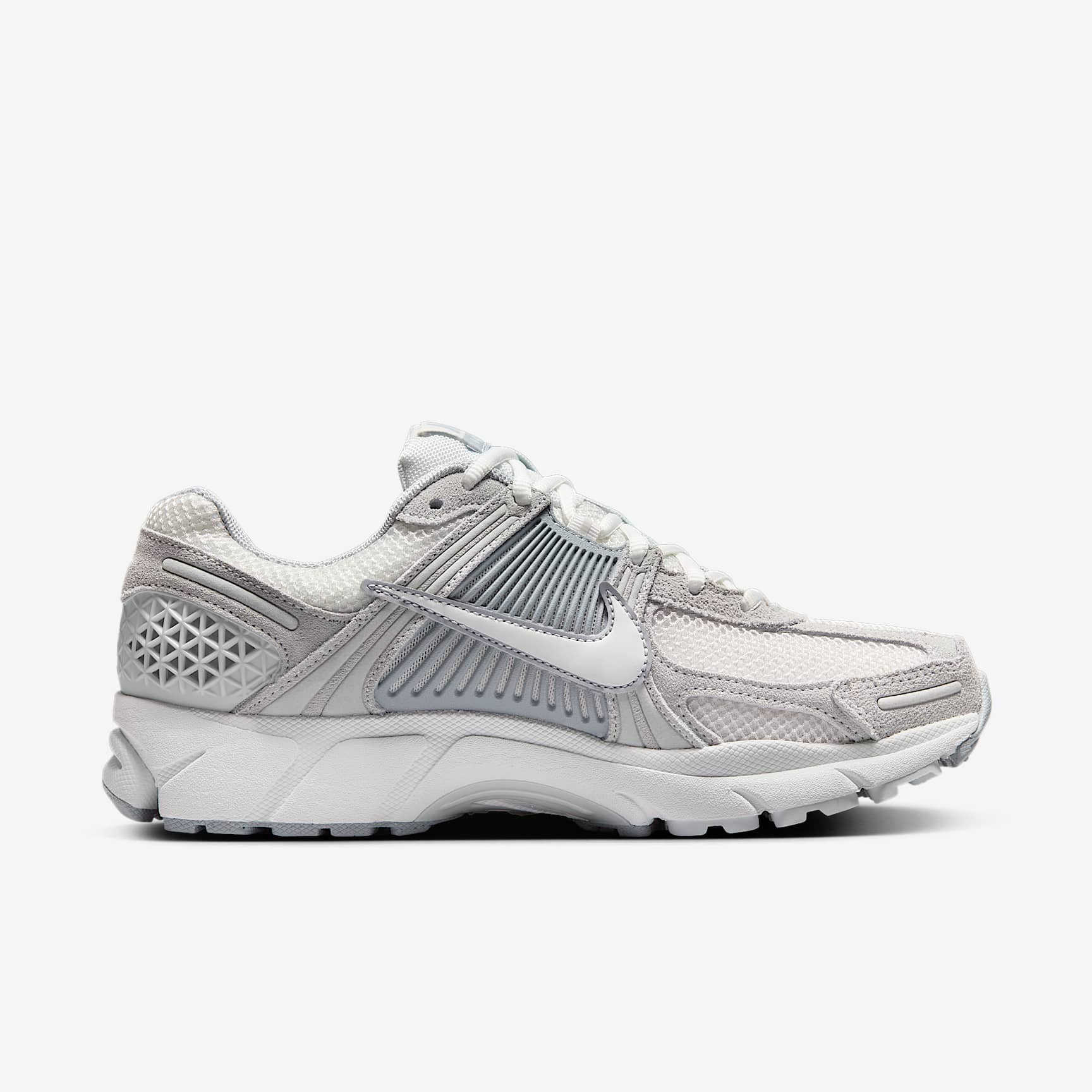 Nike Zoom Vomero 5 Women's Shoe