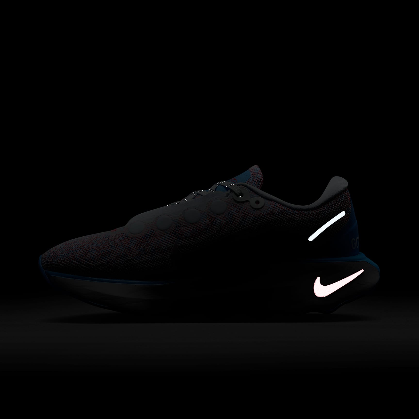 Nike Motiva GORE-TEX Women's Waterproof Walking Shoes