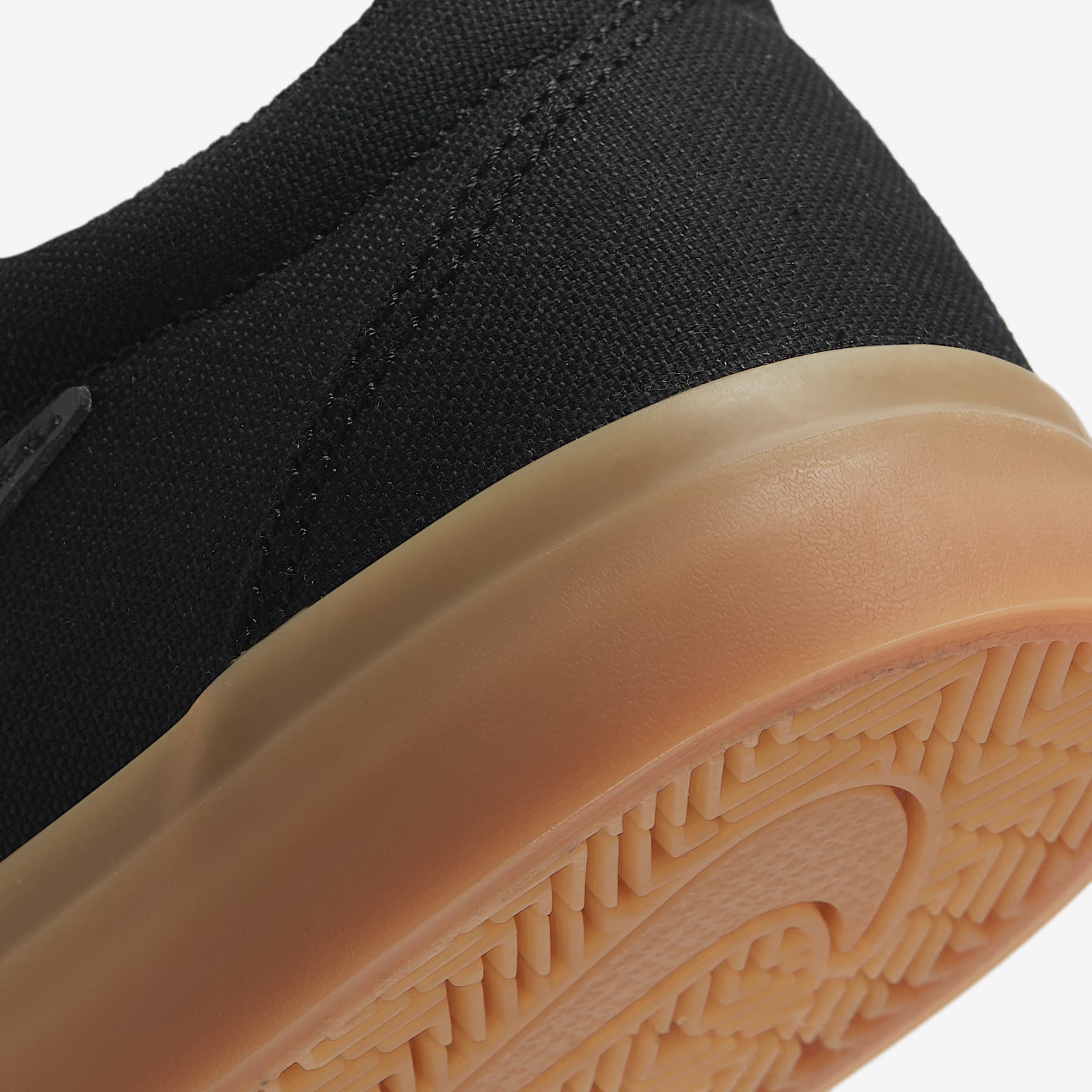 Nike SB Charge Canvas Skate Shoes