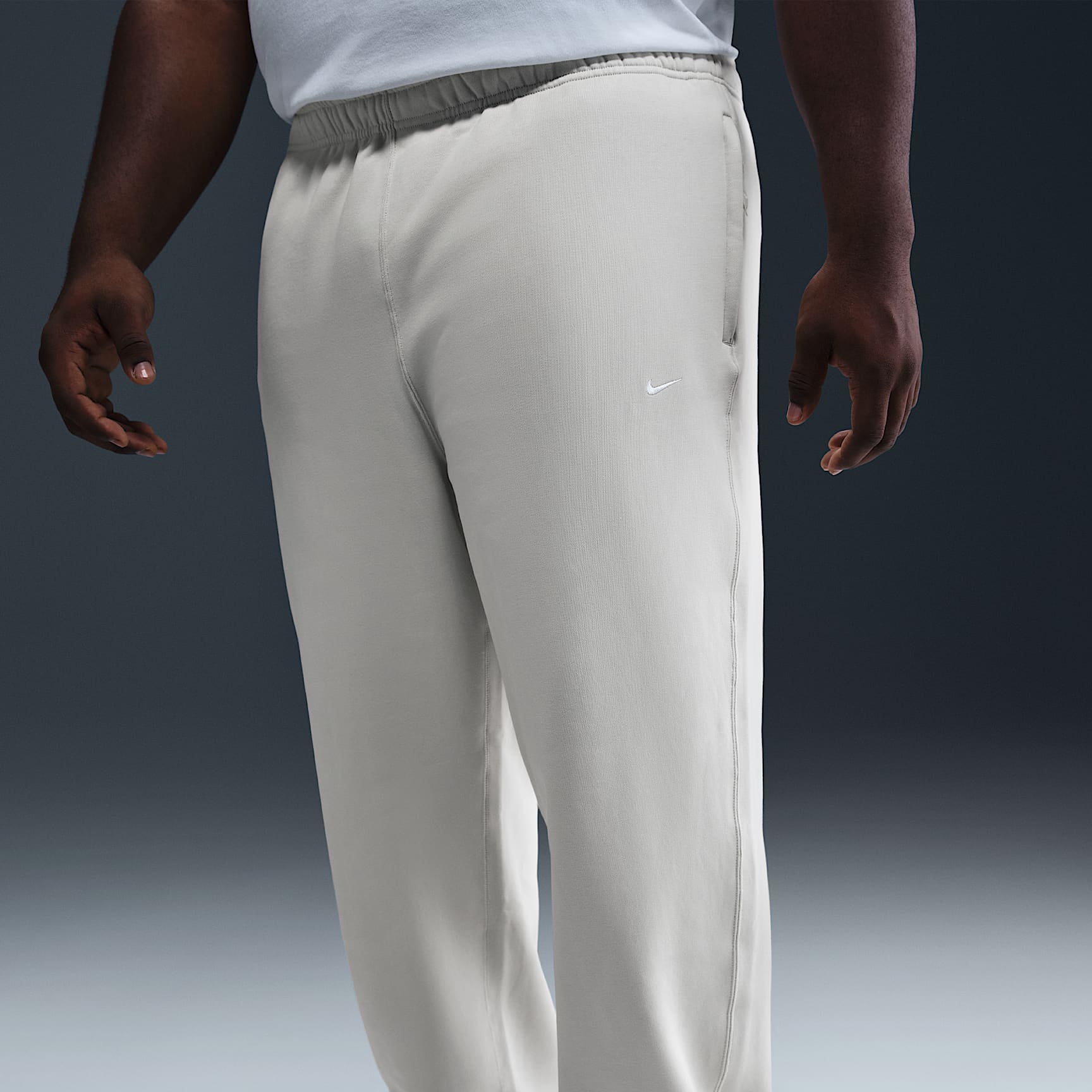 Nike Solo Swoosh Men's Open-Hem Fleece Pants