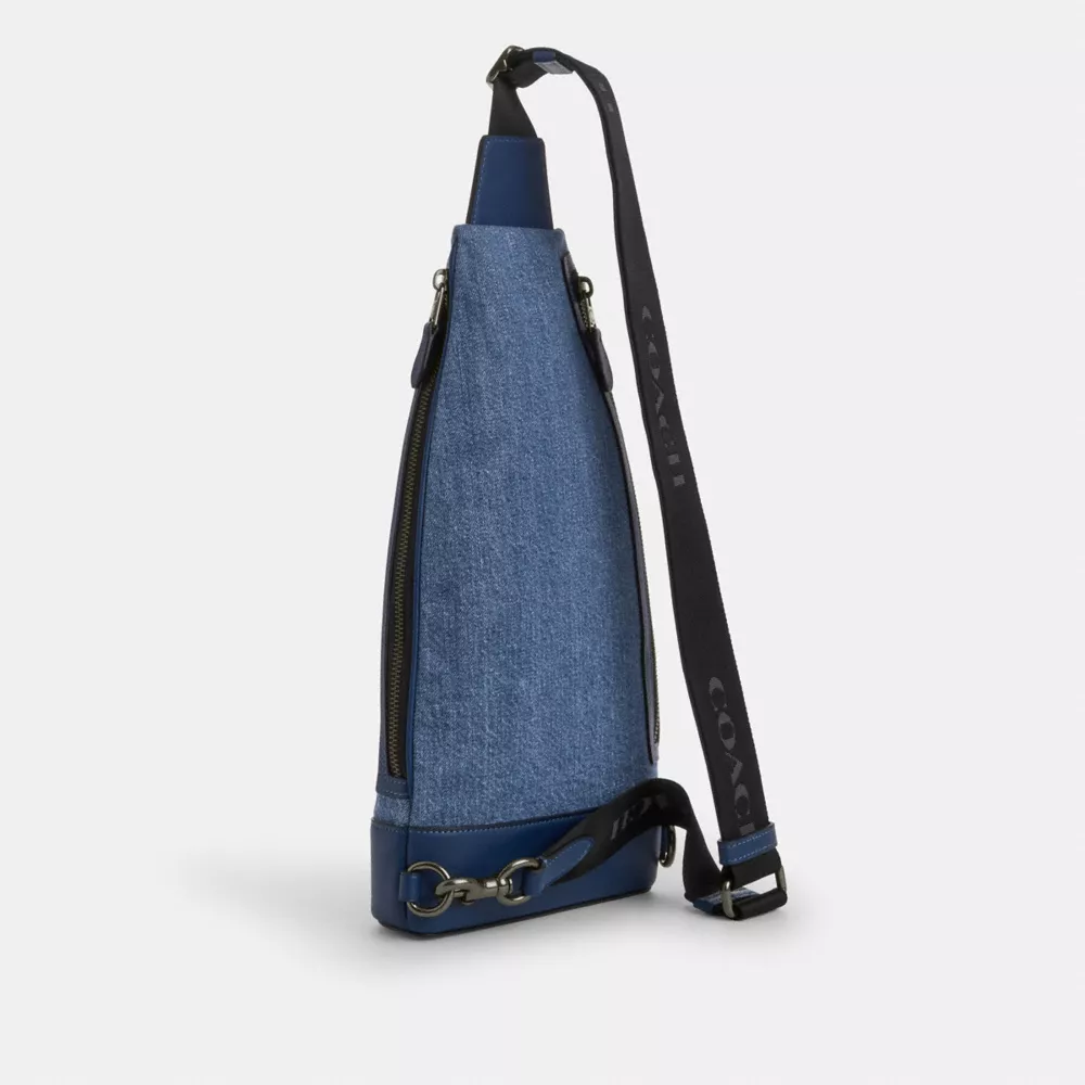 Сумка COACH Dominic Sling Pack