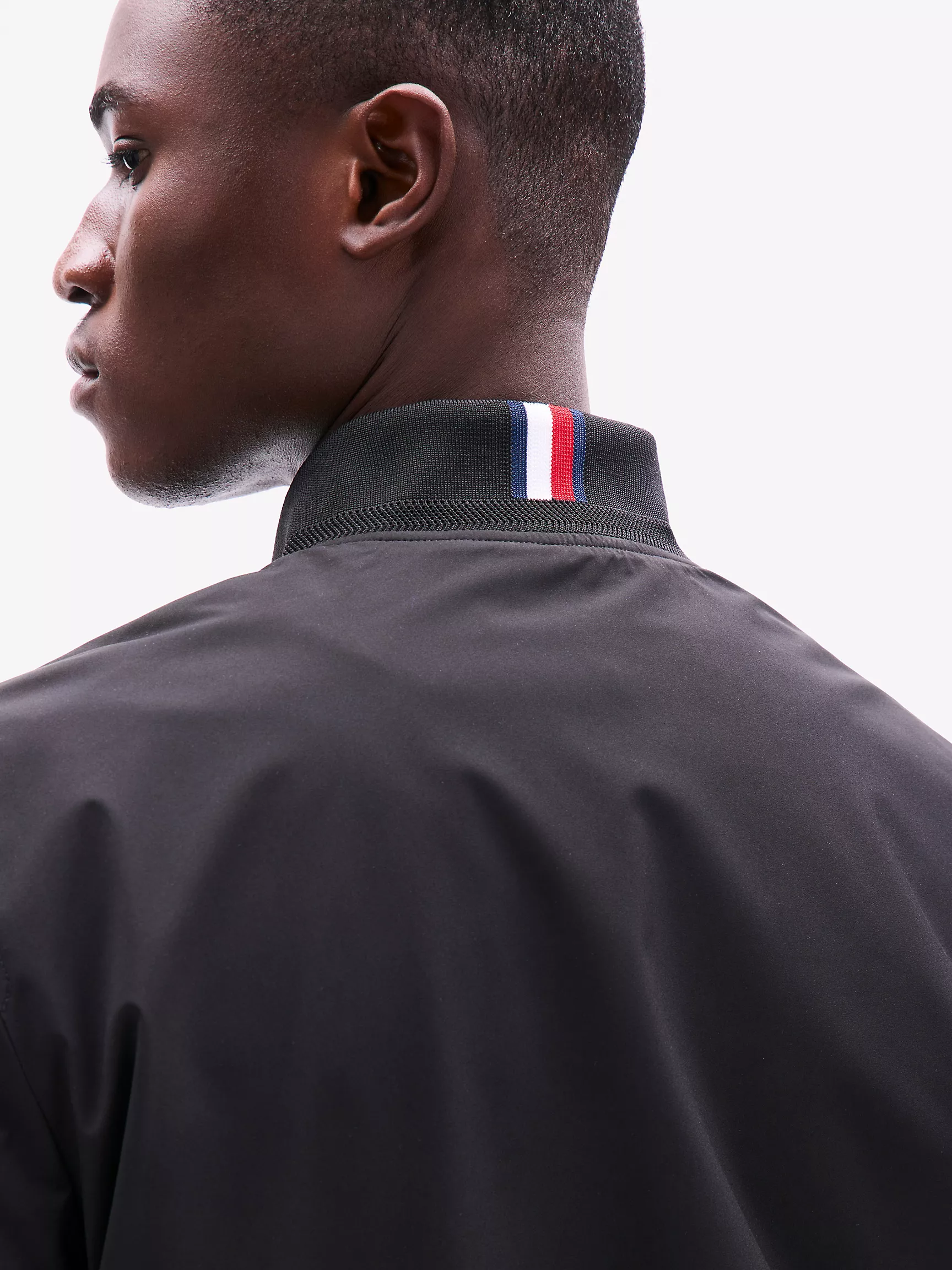 Мужская куртка Tommy Hilfiger, Легкий водоотталкивающий бомбер