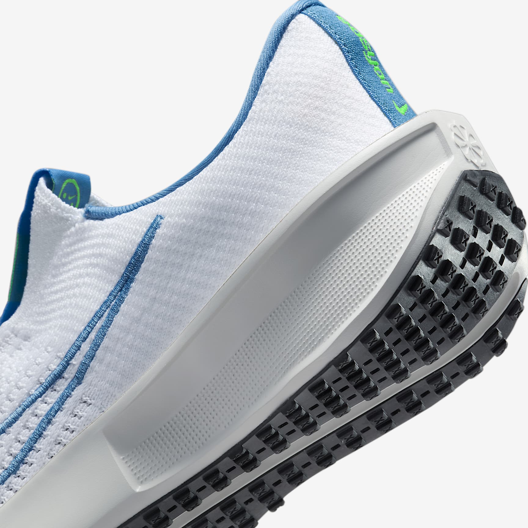 Nike Interact Run EasyOn Women's Road Running Shoes