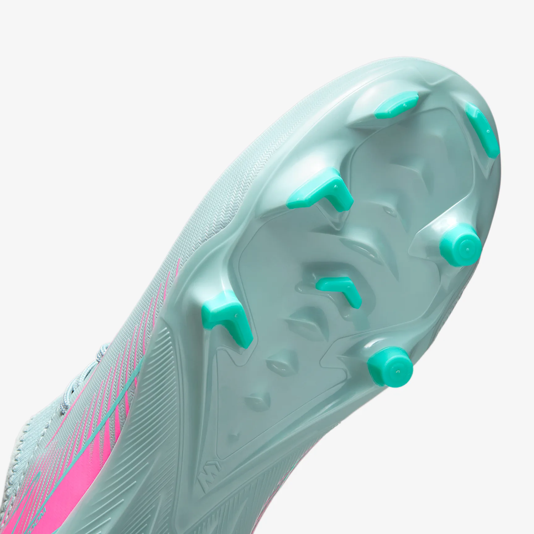 Nike Jr. Mercurial Vapor 16 Academy Little/Big Kids' MG Low-Top Soccer Cleats