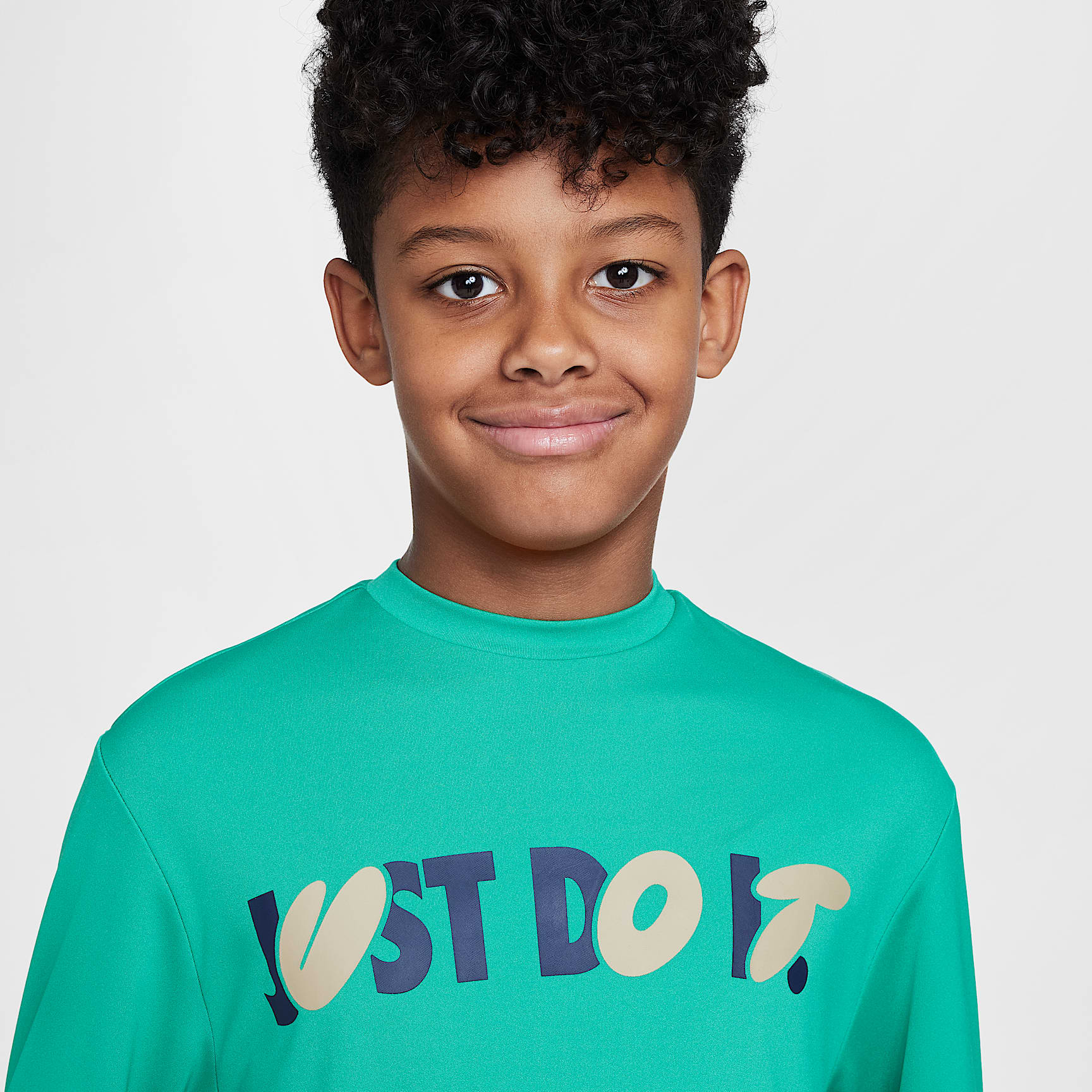 Nike Swim Hydroguard Big Kids' (Boys') Dri-FIT Long-Sleeve Top