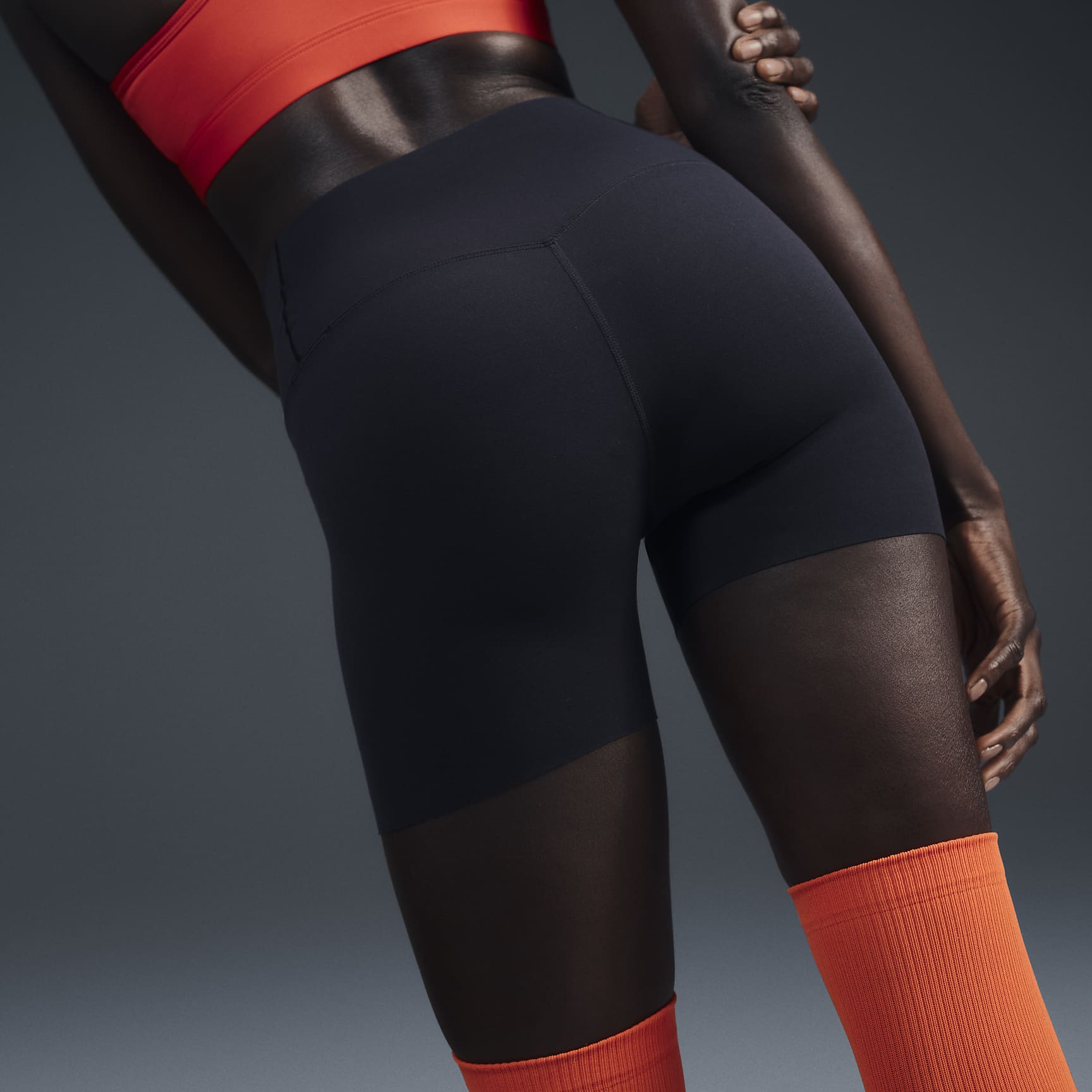 Nike Zenvy Women's Gentle-Support High-Waisted 5" Biker Shorts