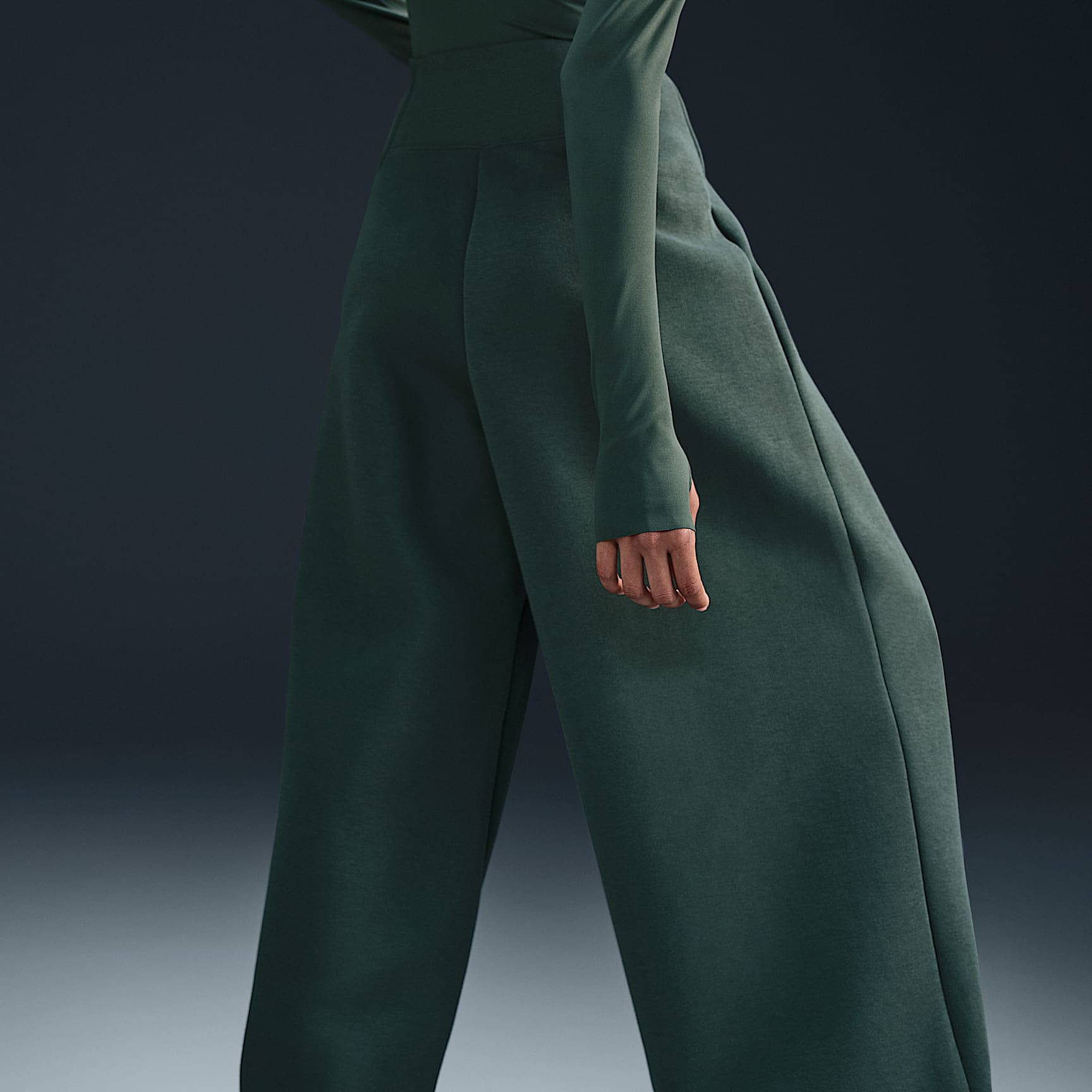 Nike Sportswear Tech Fleece Women's High-Waisted Pleated Pants