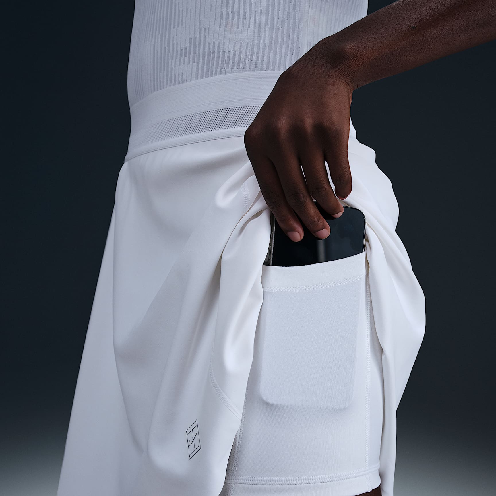 NikeCourt Ace Advantage Women's Dri-FIT Tennis Skirt