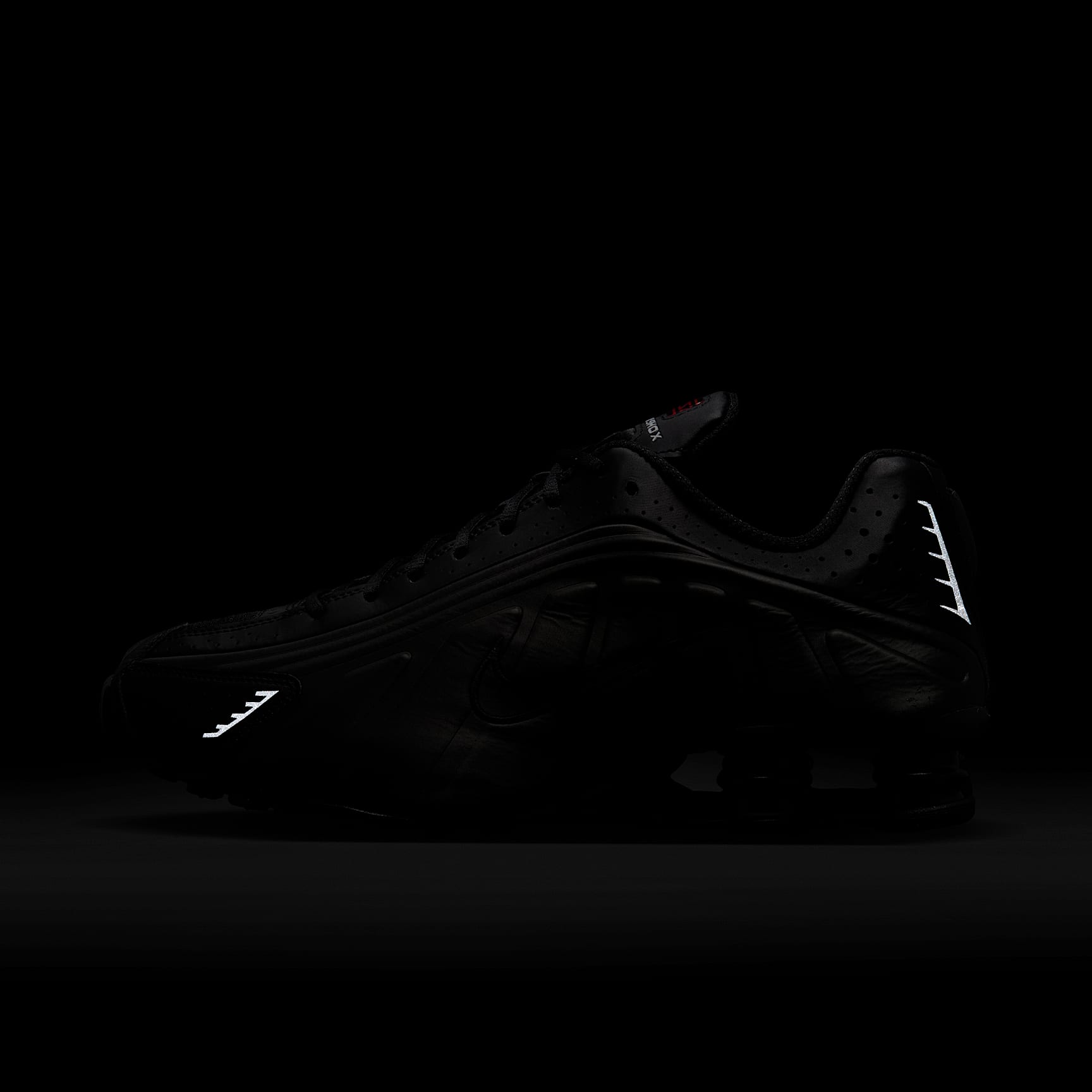 Nike Shox R4 Men's Shoes