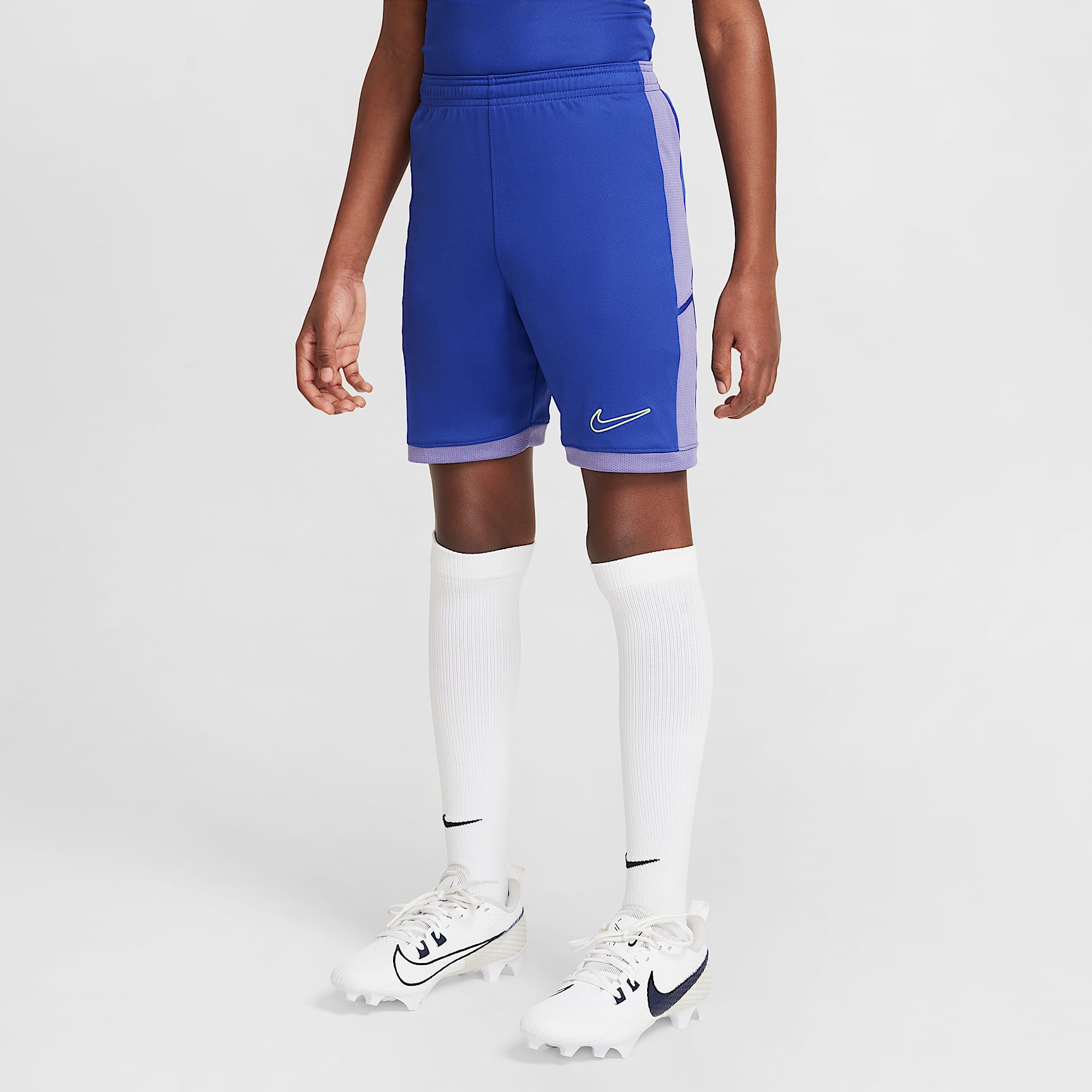 Nike Academy Big Kids' Dri-FIT 7" Soccer Shorts