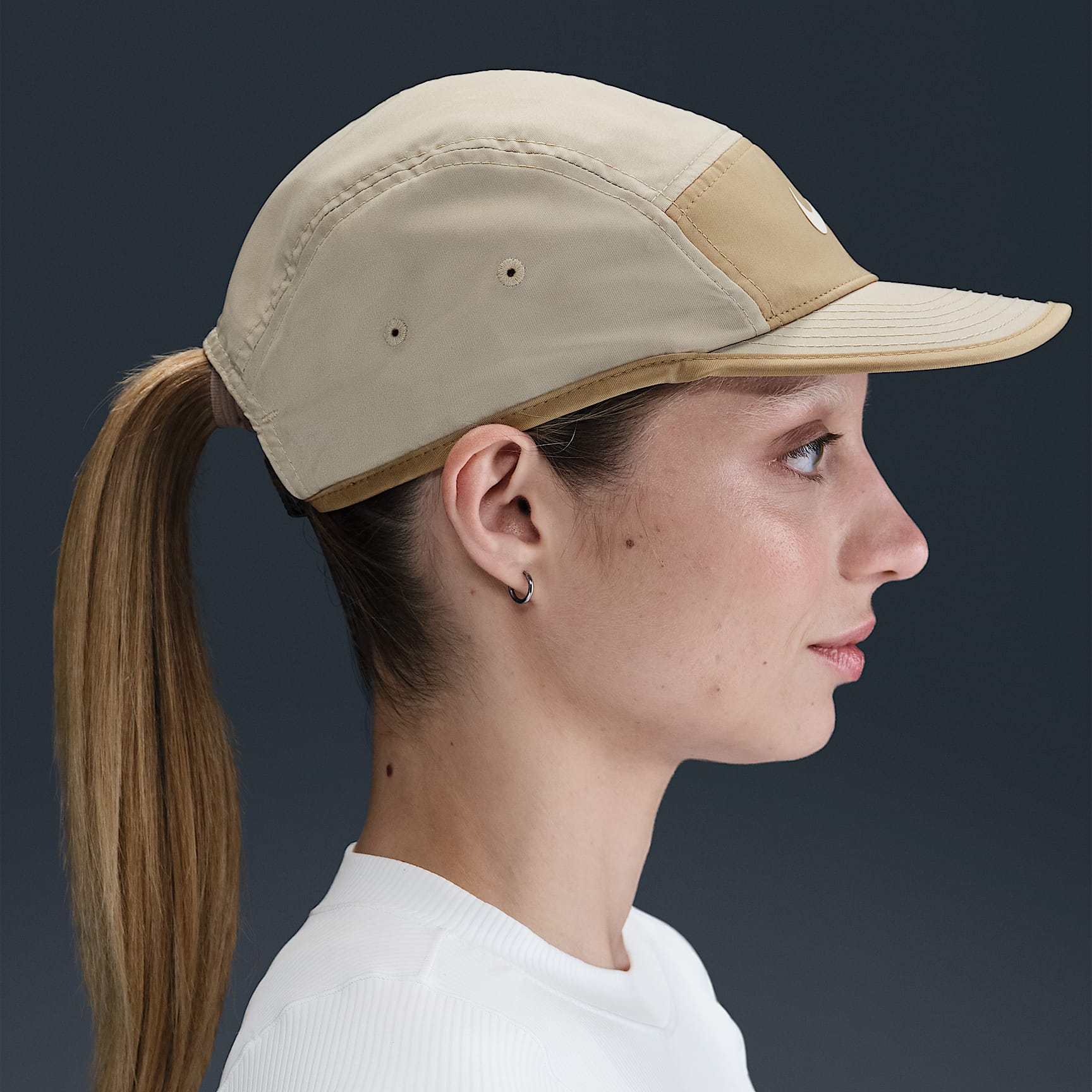 Nike Dri-FIT Fly Unstructured Swoosh Cap