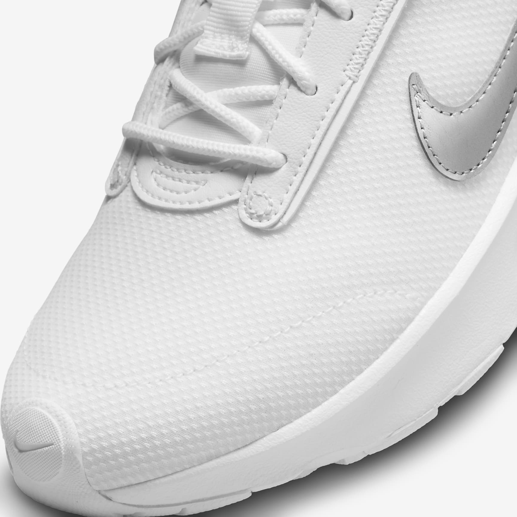 Nike Air Max INTRLK Lite Women's Shoes