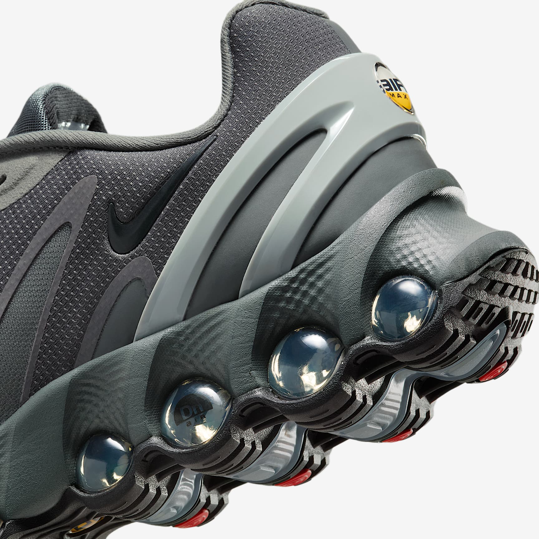 Nike Air Max Dn8 Men's Shoes
