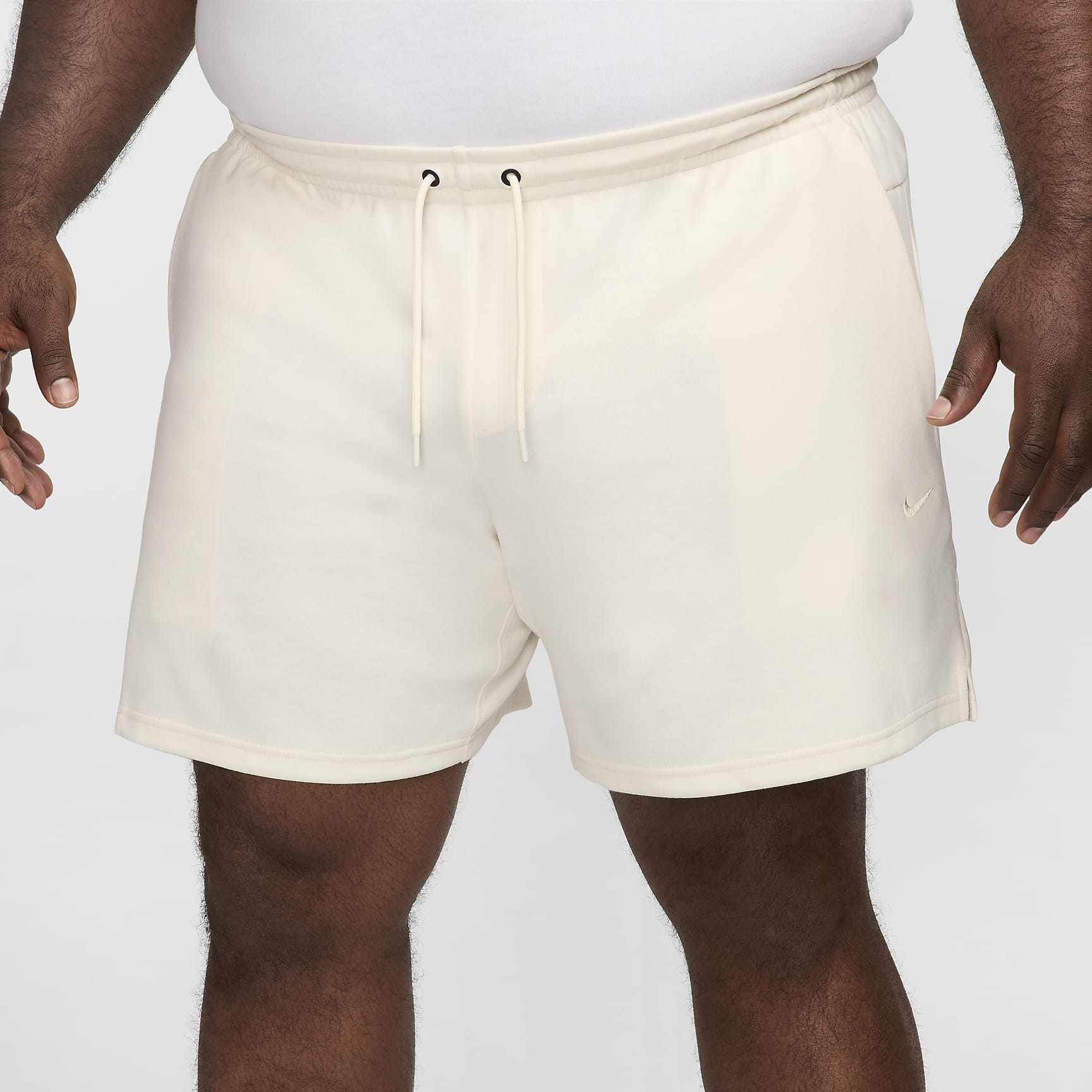 Nike Primary Fleece Men's 7" Dri-FIT UV Unlined Performance Shorts
