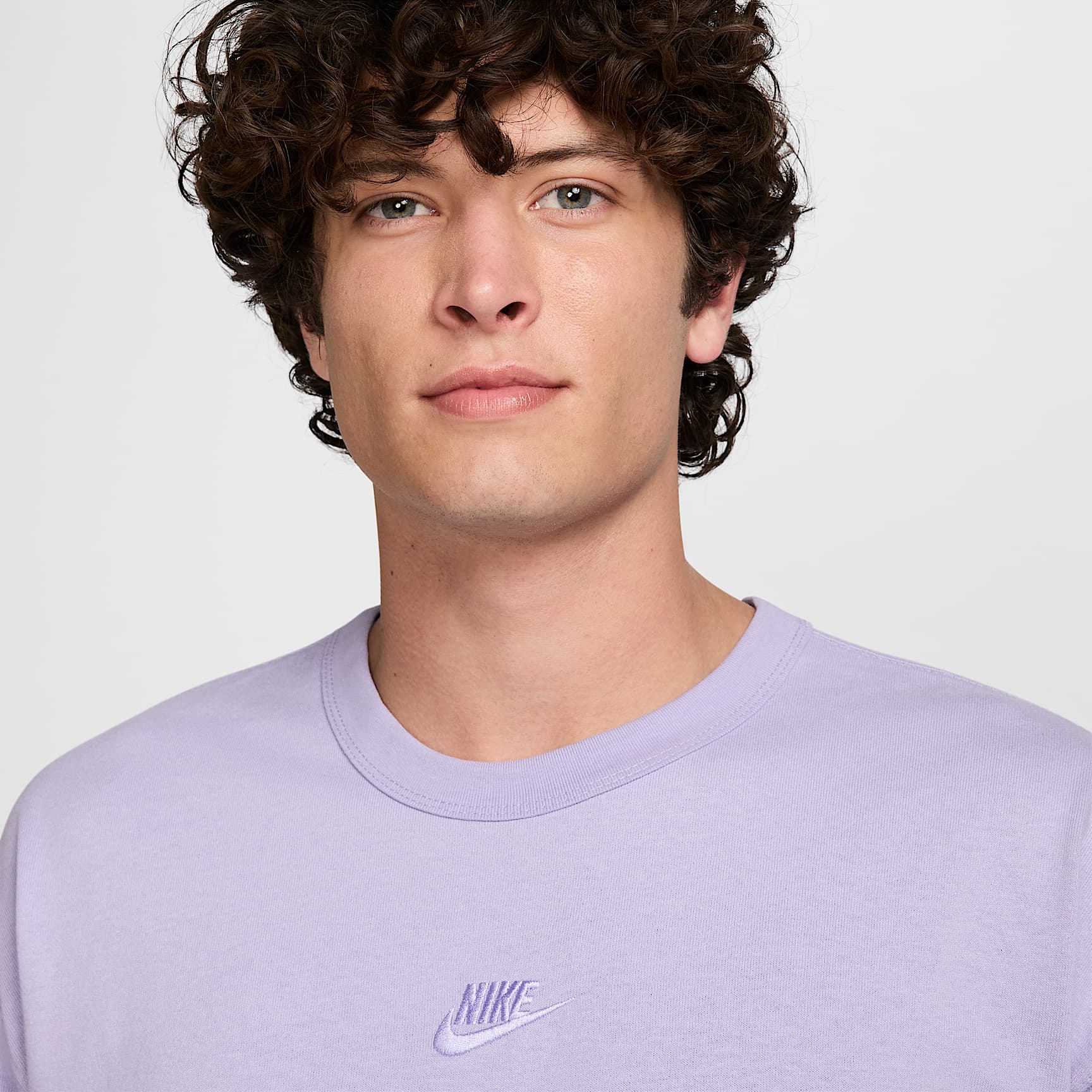Nike Sportswear Premium Essentials Men's T-Shirt