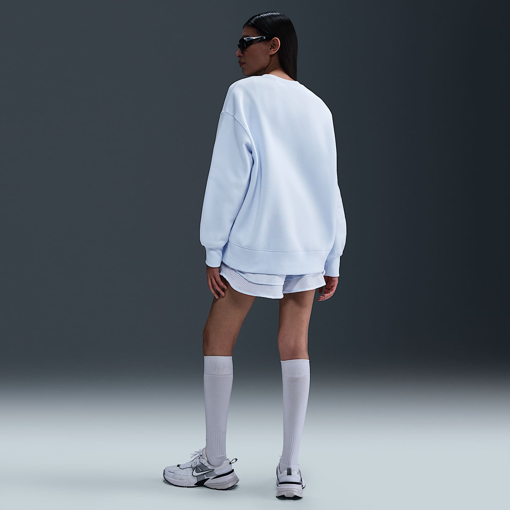 Nike Sportswear Phoenix Fleece Women's Oversized Crew-Neck Sweatshirt