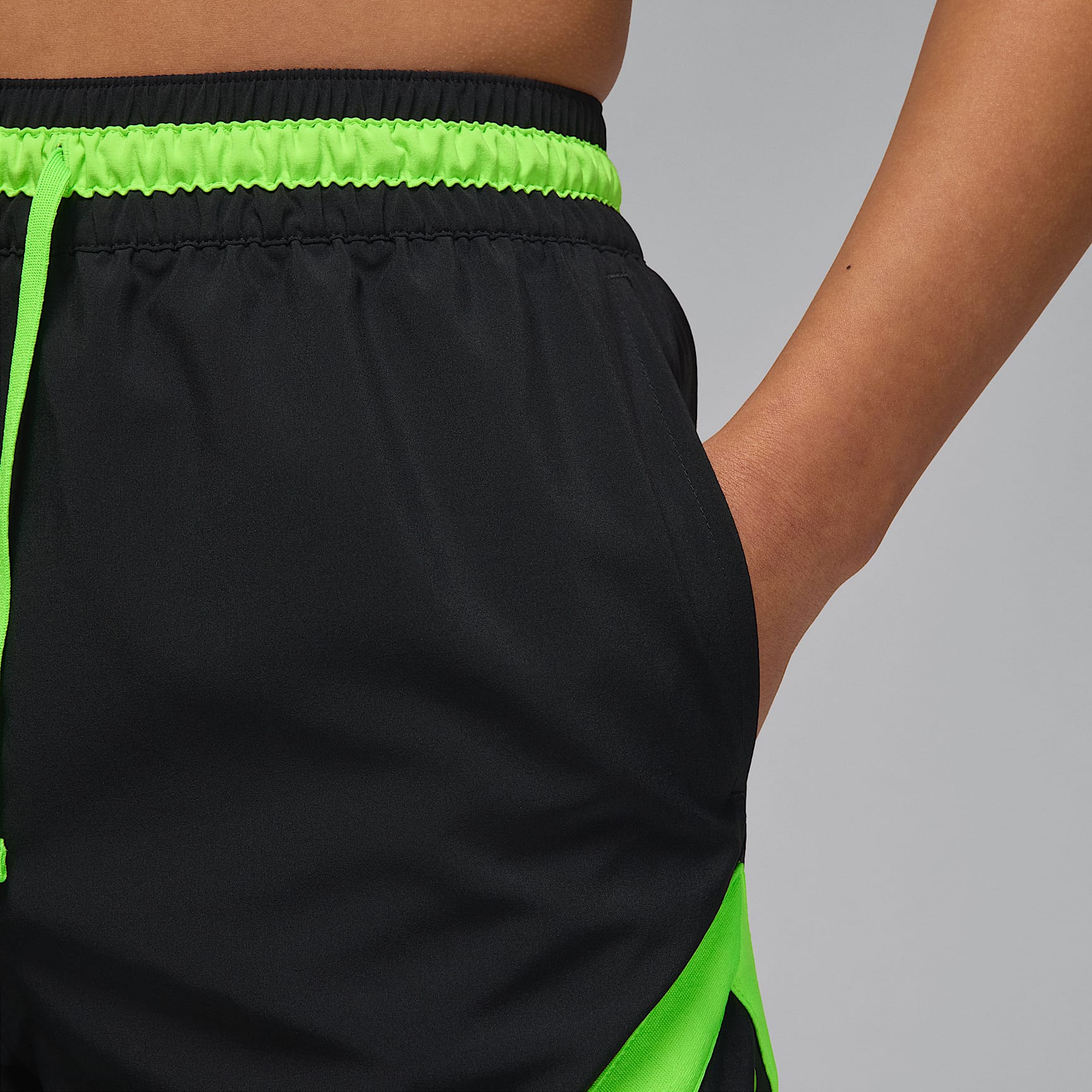 Jordan Sport Men's Dri-FIT Woven Diamond Shorts
