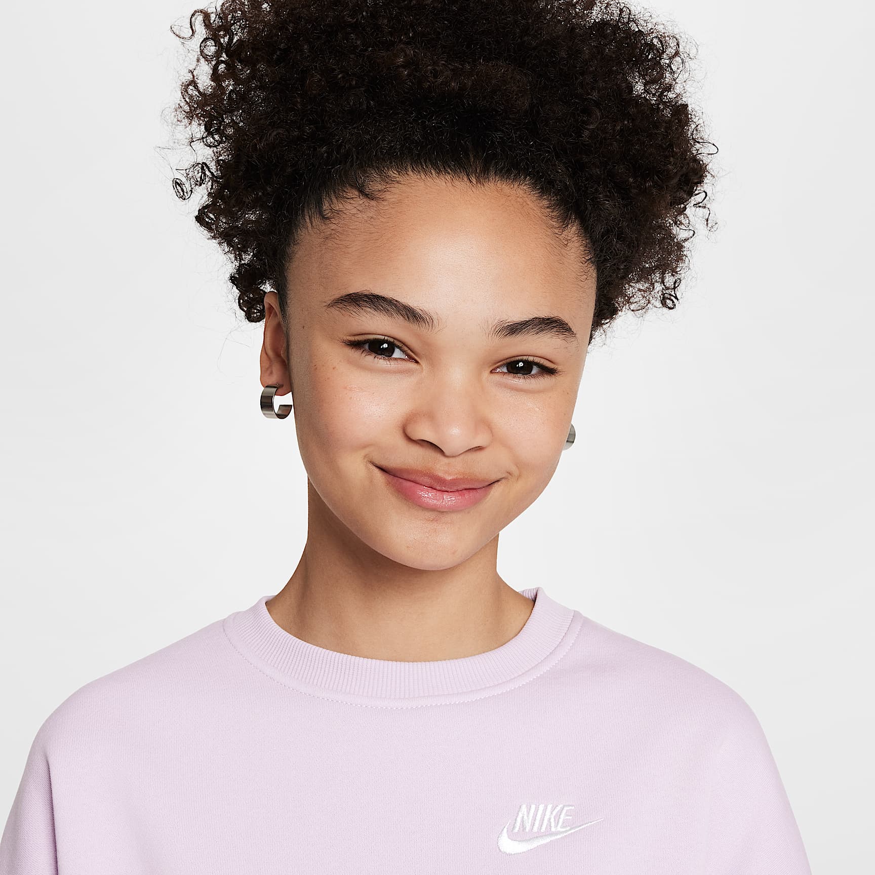 Nike Sportswear Club Fleece Girls' Boxy Crew-Neck Sweatshirt