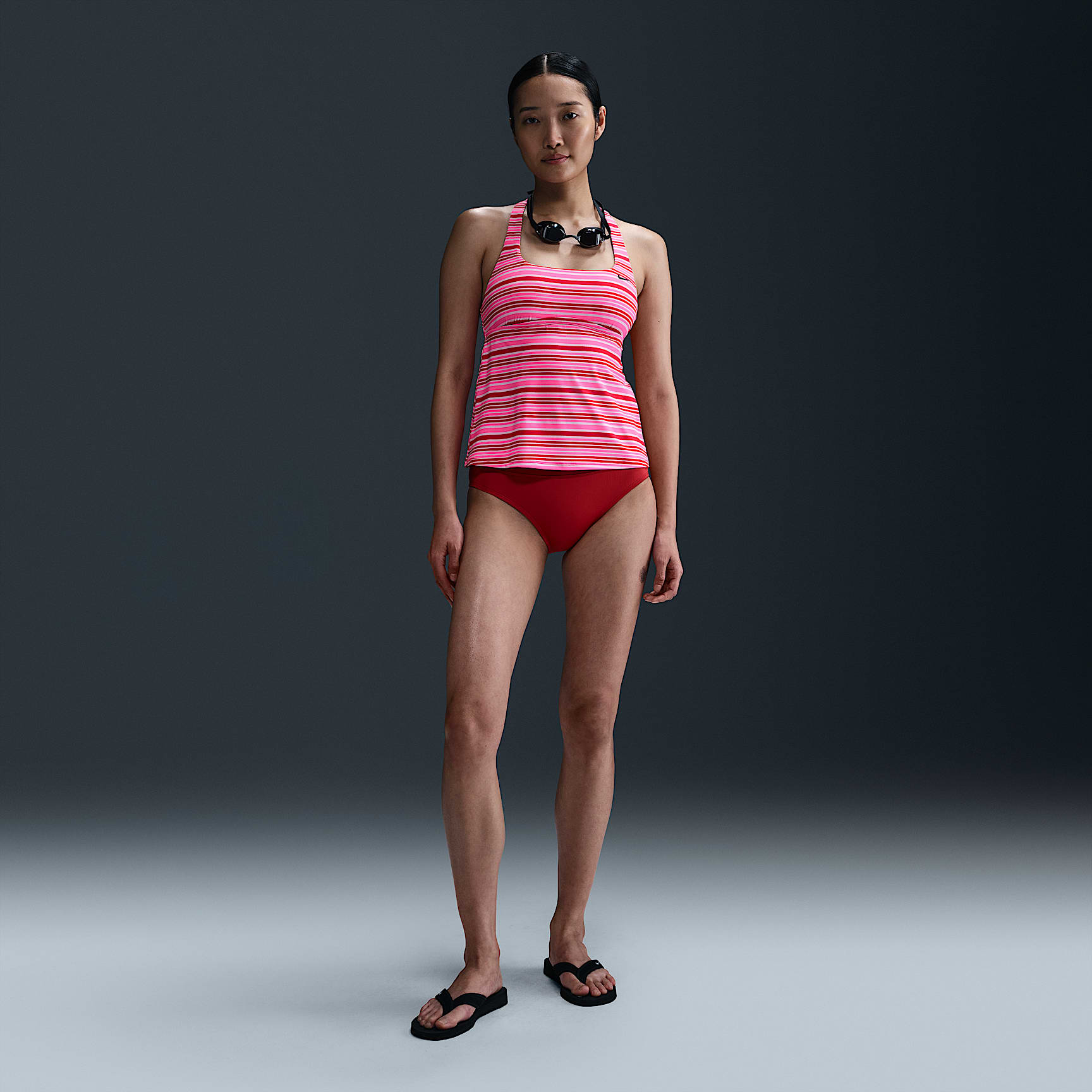 Nike Swim Women's Square-Neck Tankini