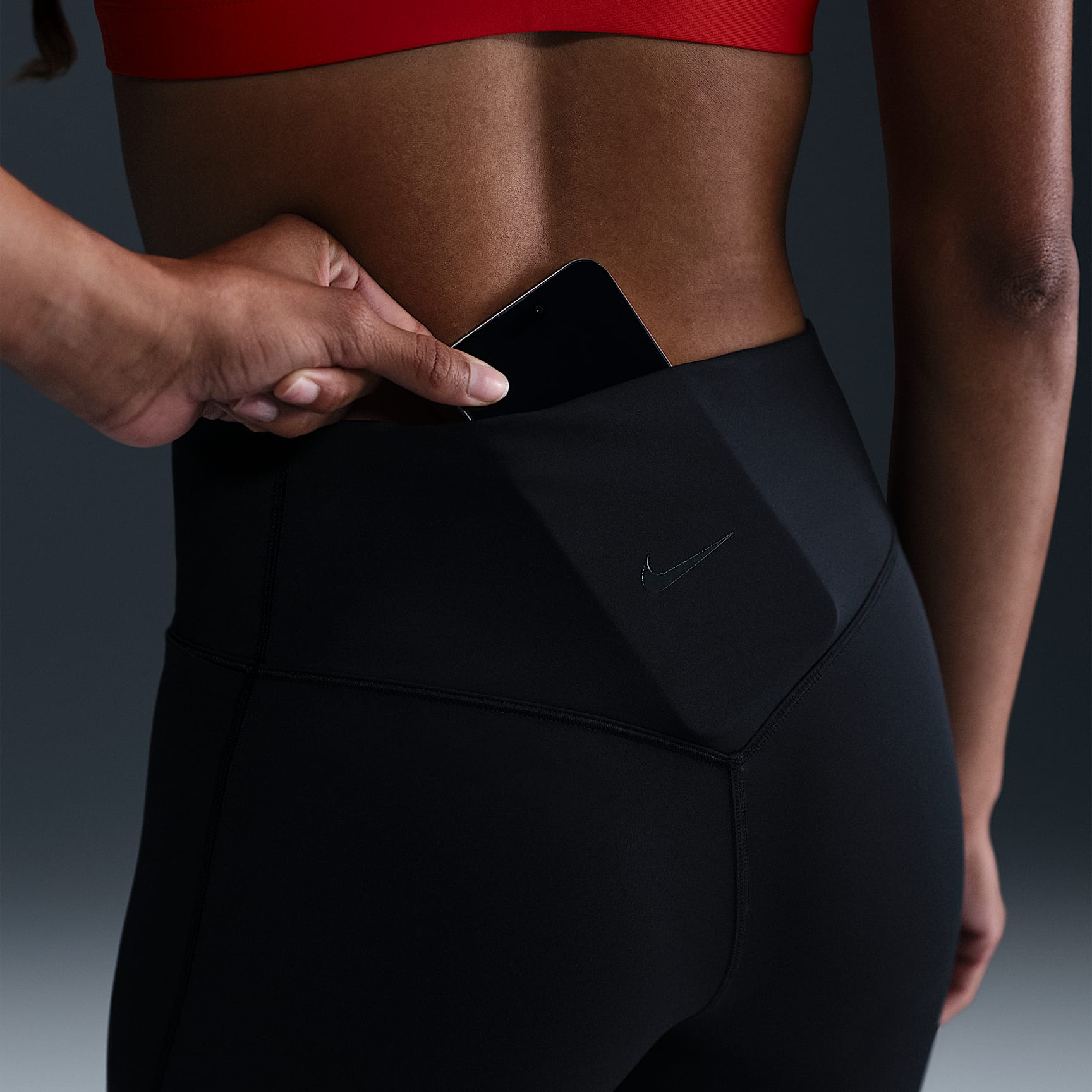 Nike Universa Women's Medium-Support High-Waisted 8" Biker Shorts with Pockets