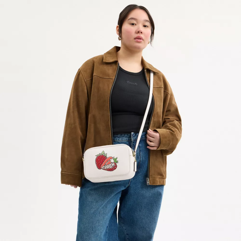 Сумка COACH Jamie Camera Bag With Strawberry Graphic