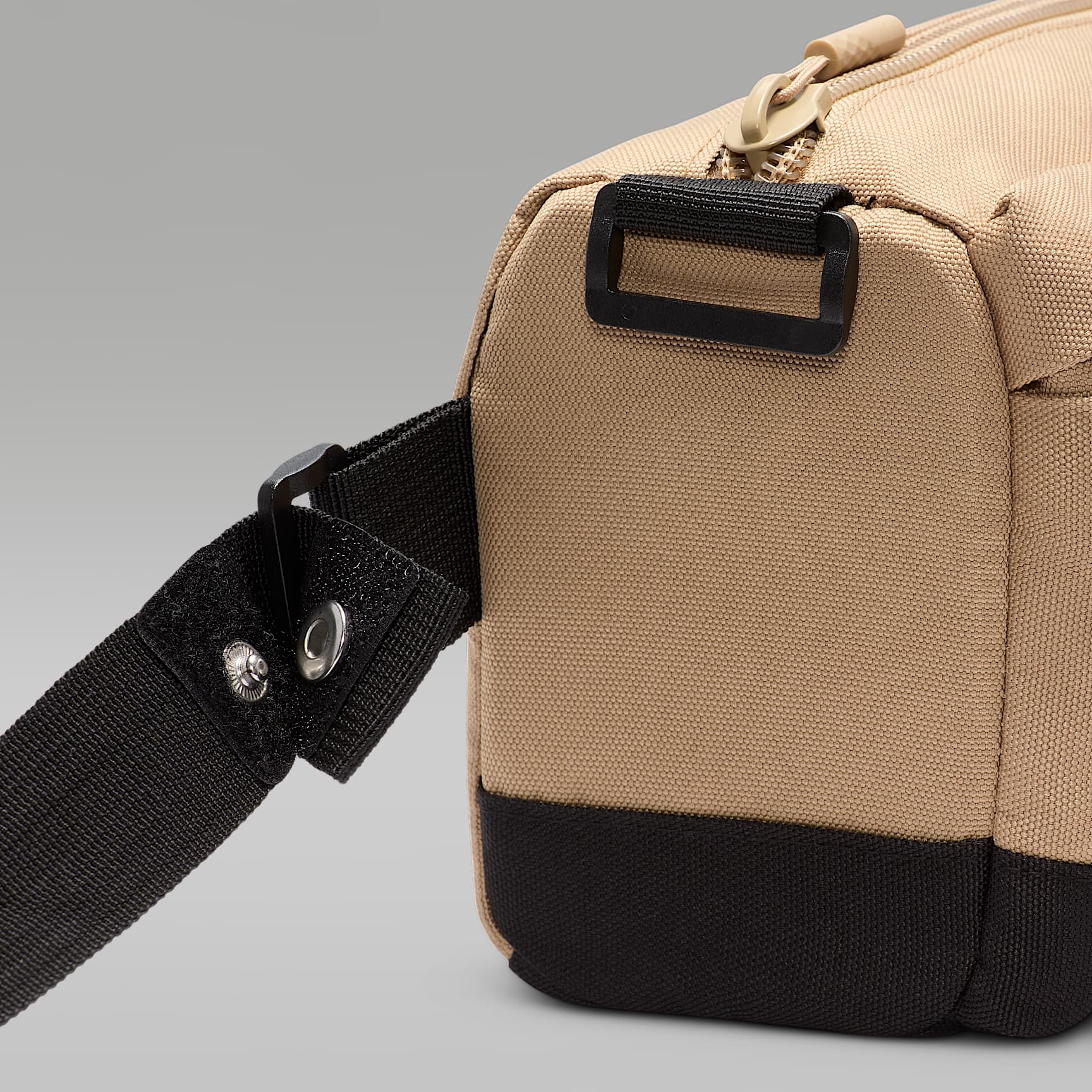 Jordan Crossbody Bag (3.3L)