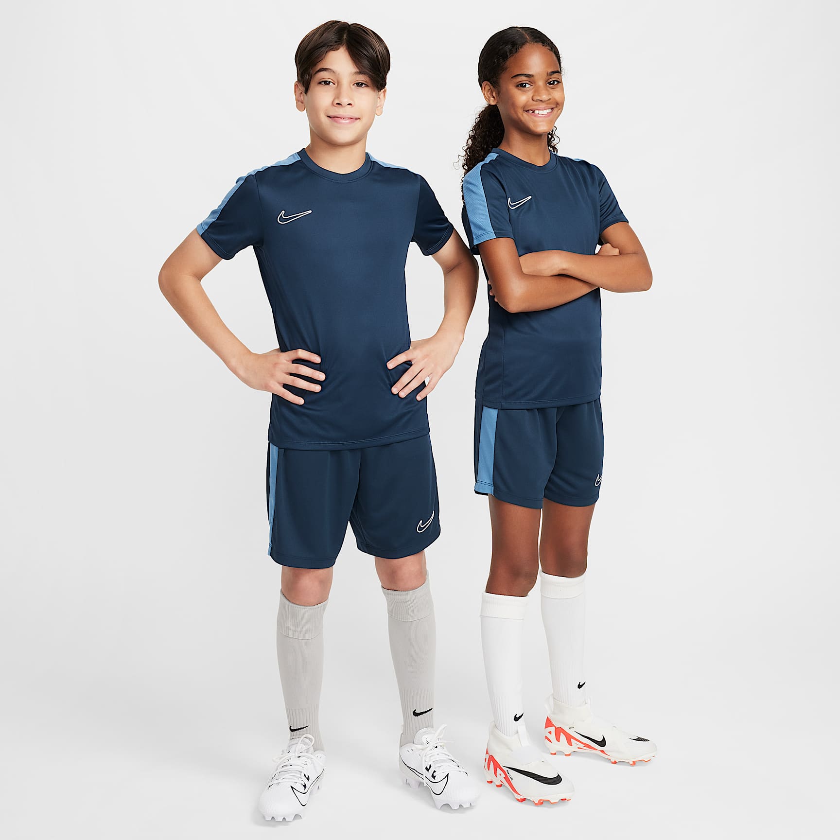 Nike Dri-FIT Academy Kids' Soccer Shorts