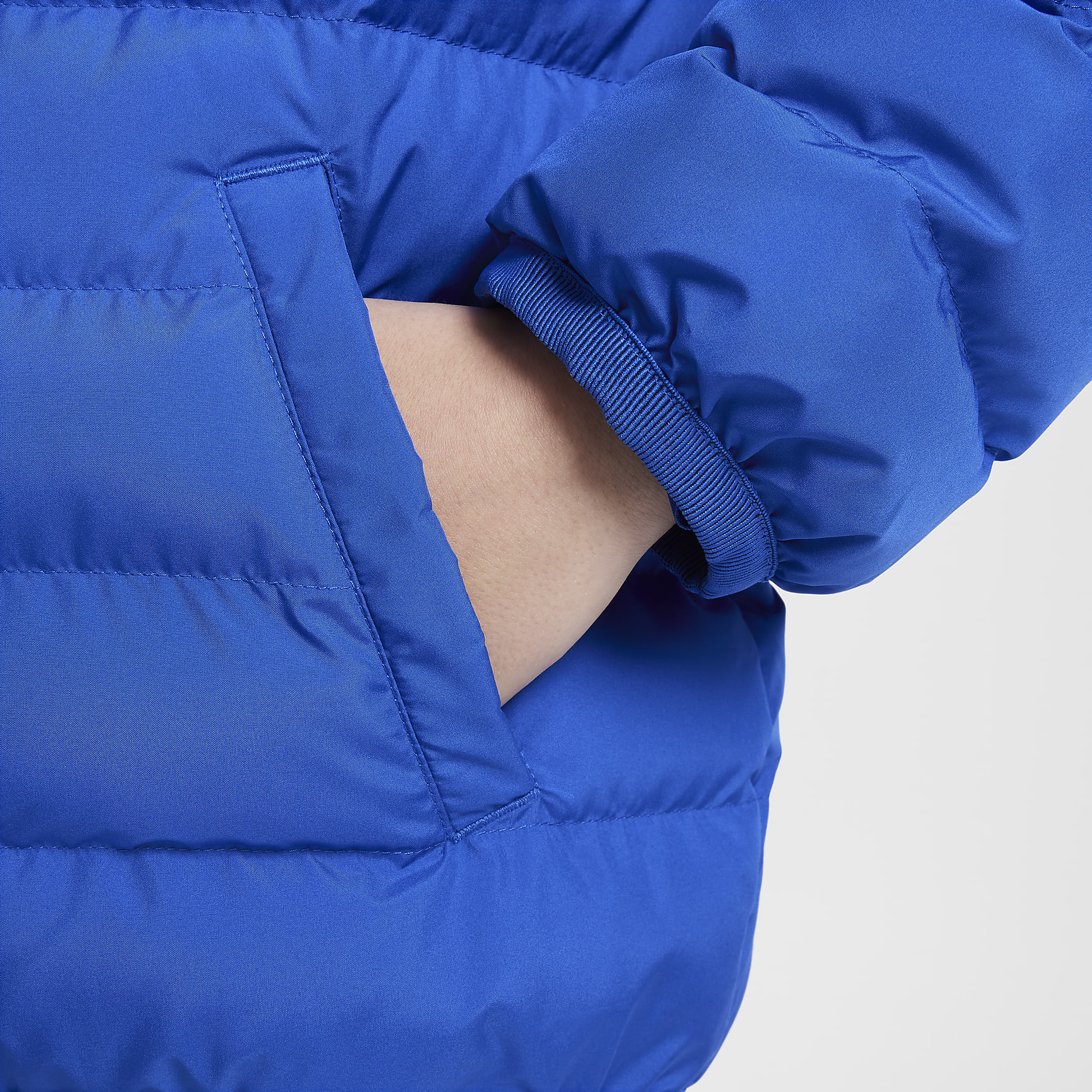 Nike Sportswear Lightweight Synthetic Fill Big Kids' Loose Hooded Jacket