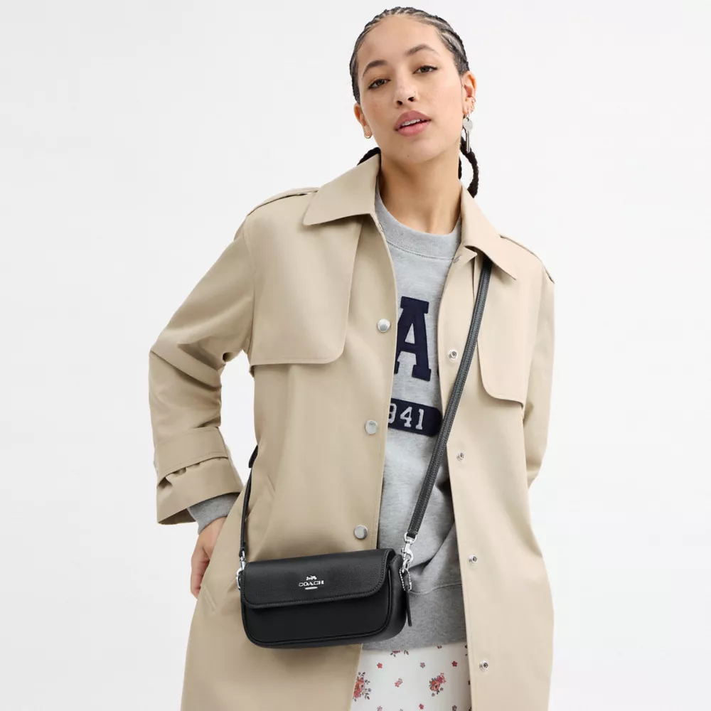 Сумка COACH Hailey Flap Bag