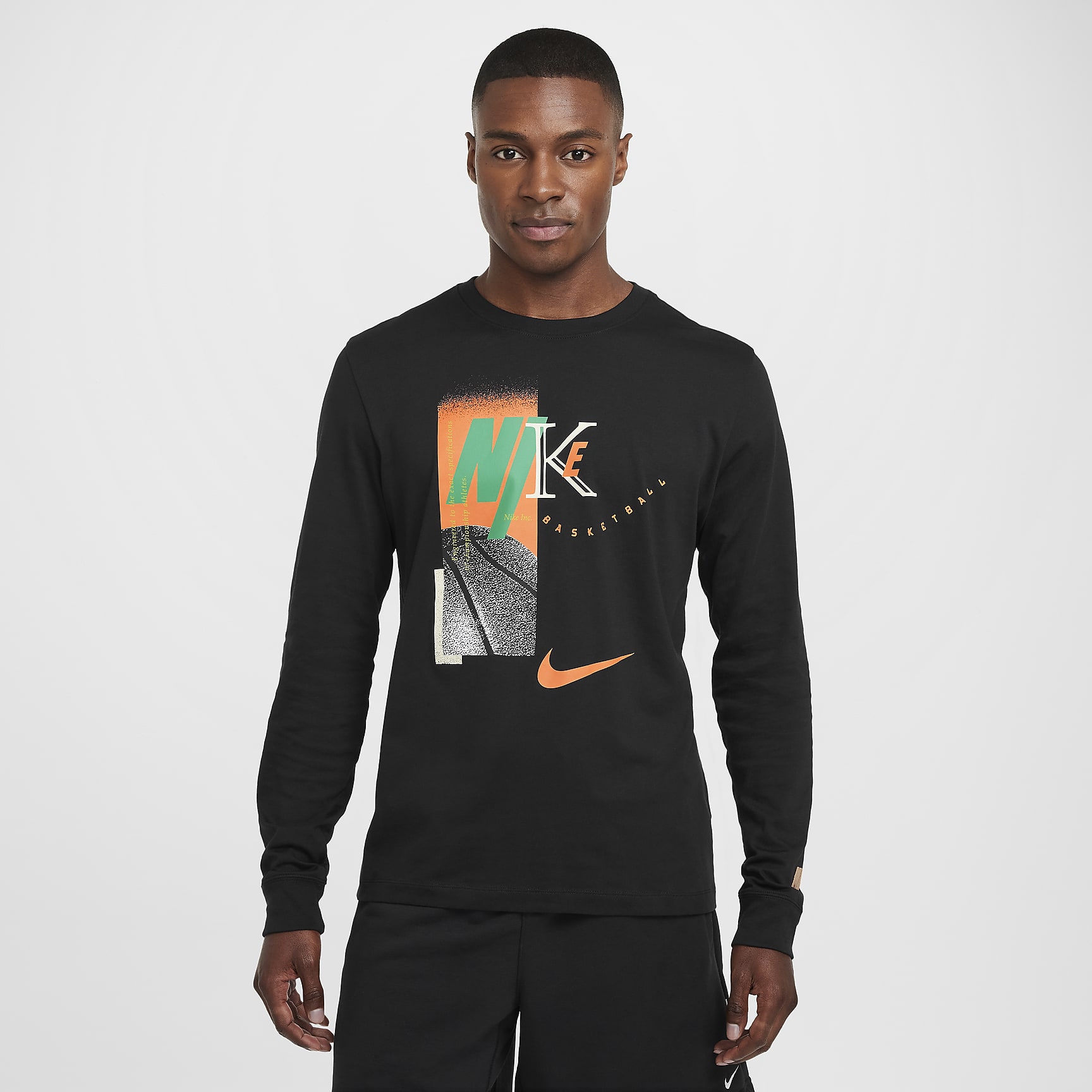 Nike Men's Long-Sleeve Basketball T-Shirt