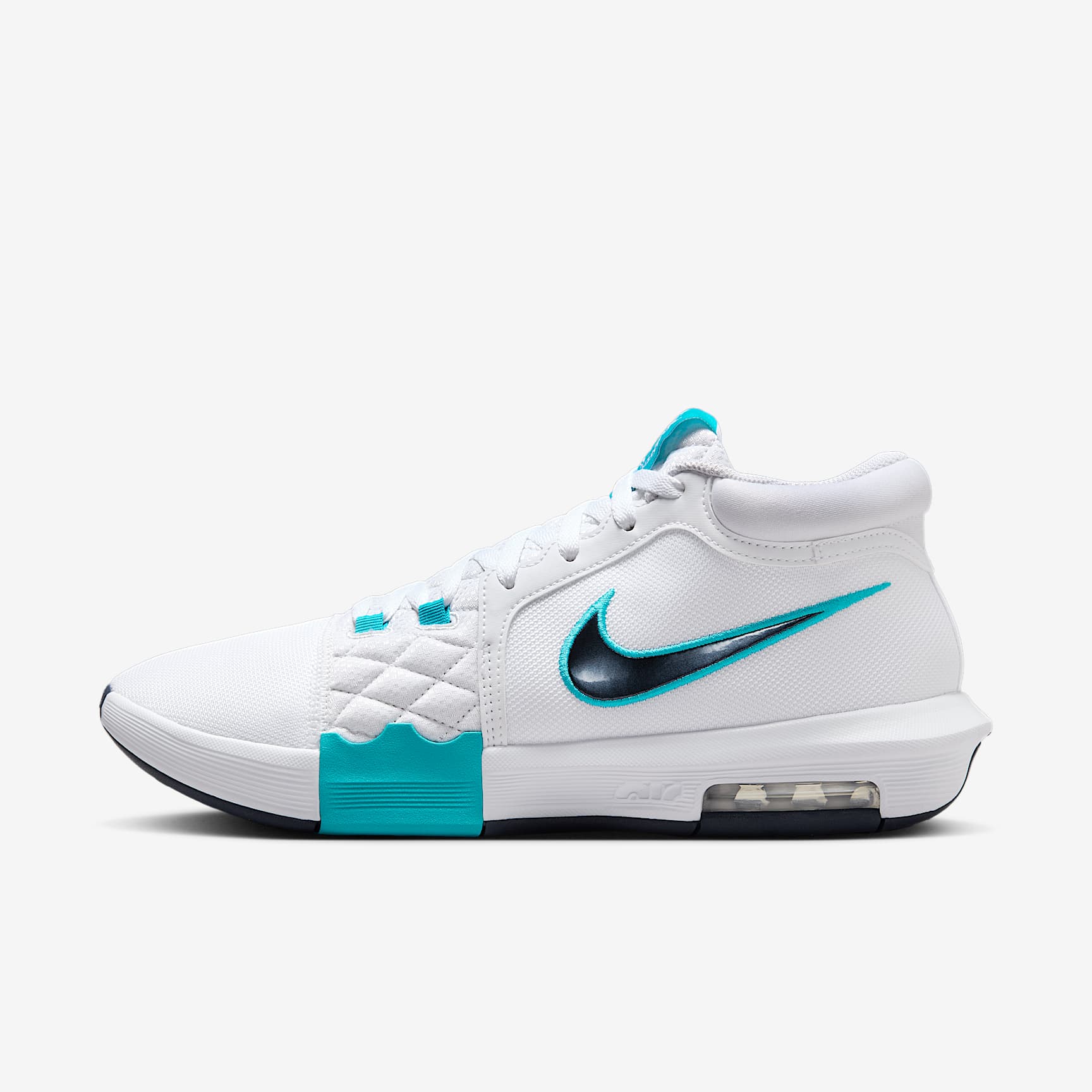 LeBron Witness VIII Basketball Shoes