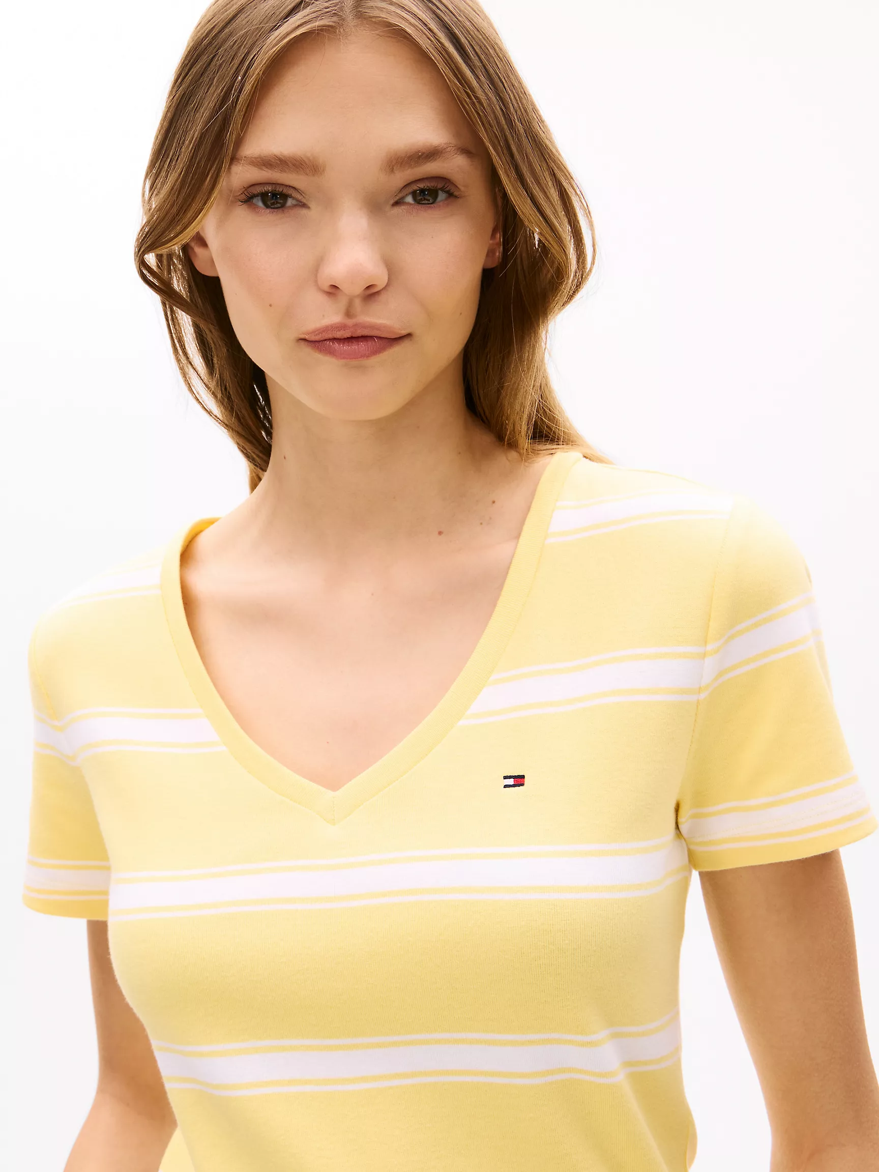 Женская футболка Tommy Hilfiger, Любимая футболка с V-образным вырезом и полосками