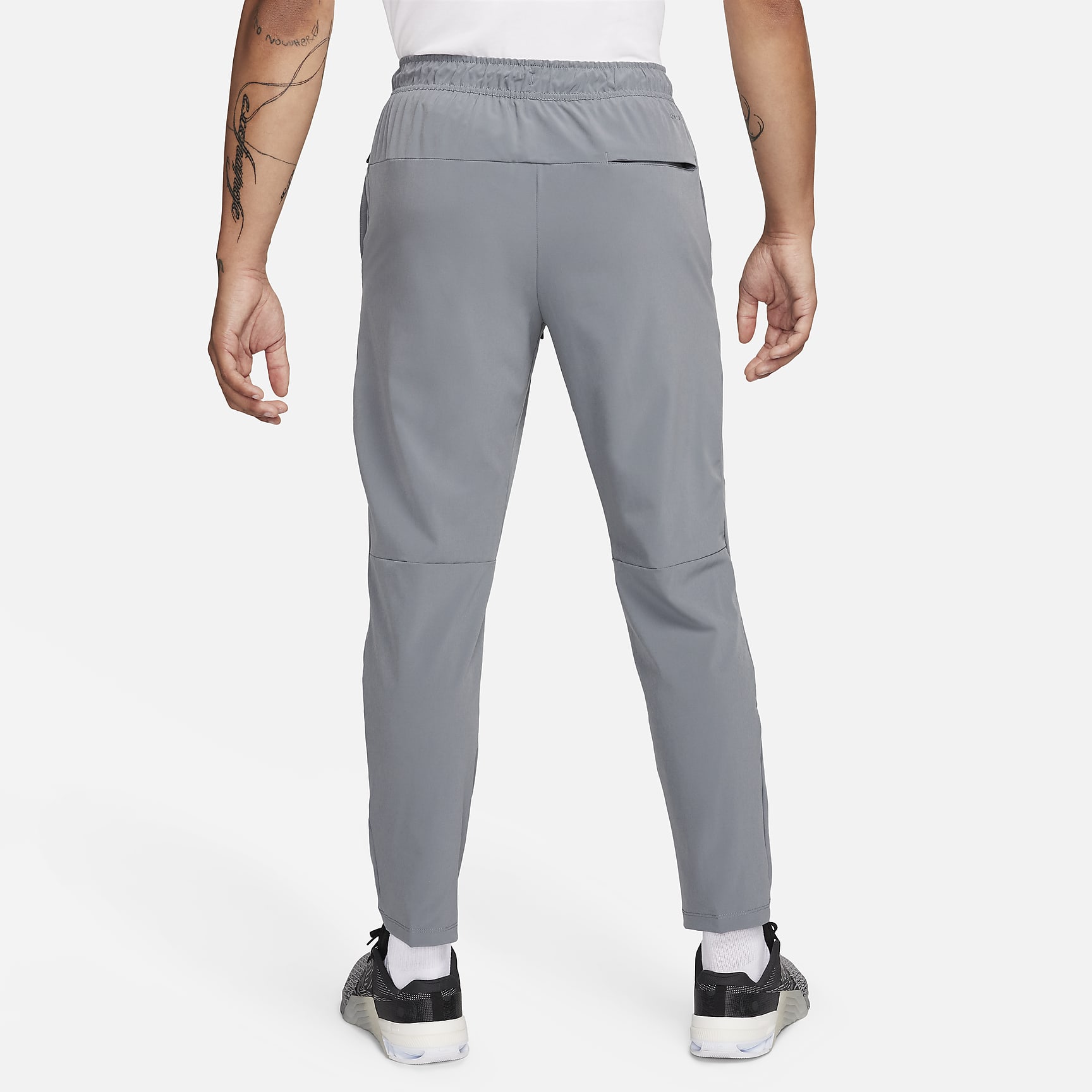 Nike Unlimited Men's Dri-FIT Tapered Leg Versatile Pants