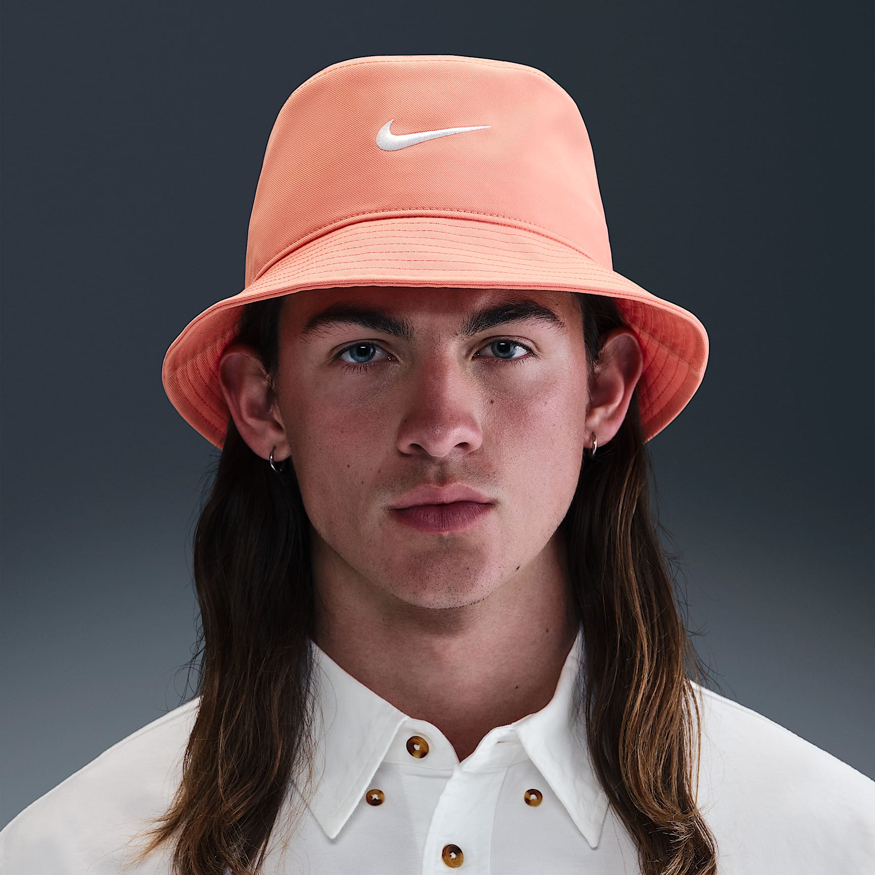 Nike Apex Swoosh Bucket Hat