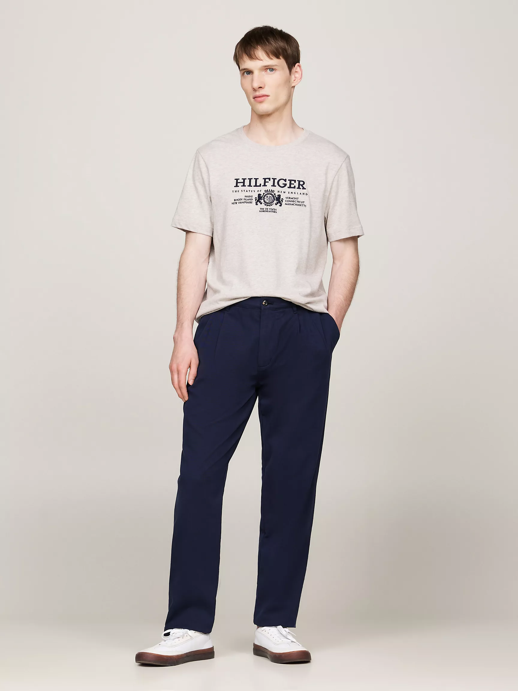 Мужская футболка Tommy Hilfiger, Футболка с вышитым гербом Hilfiger