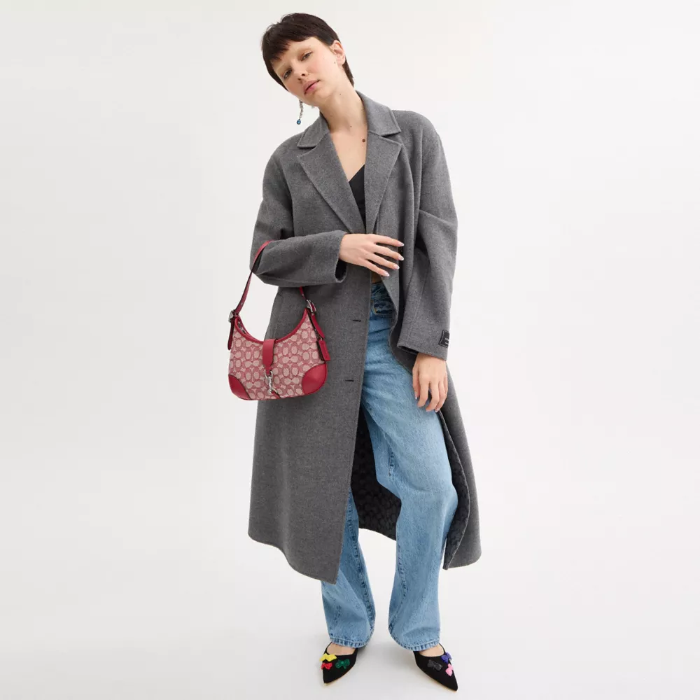 Сумка COACH Hamptons Hobo Bag In Signature Textile Jacquard